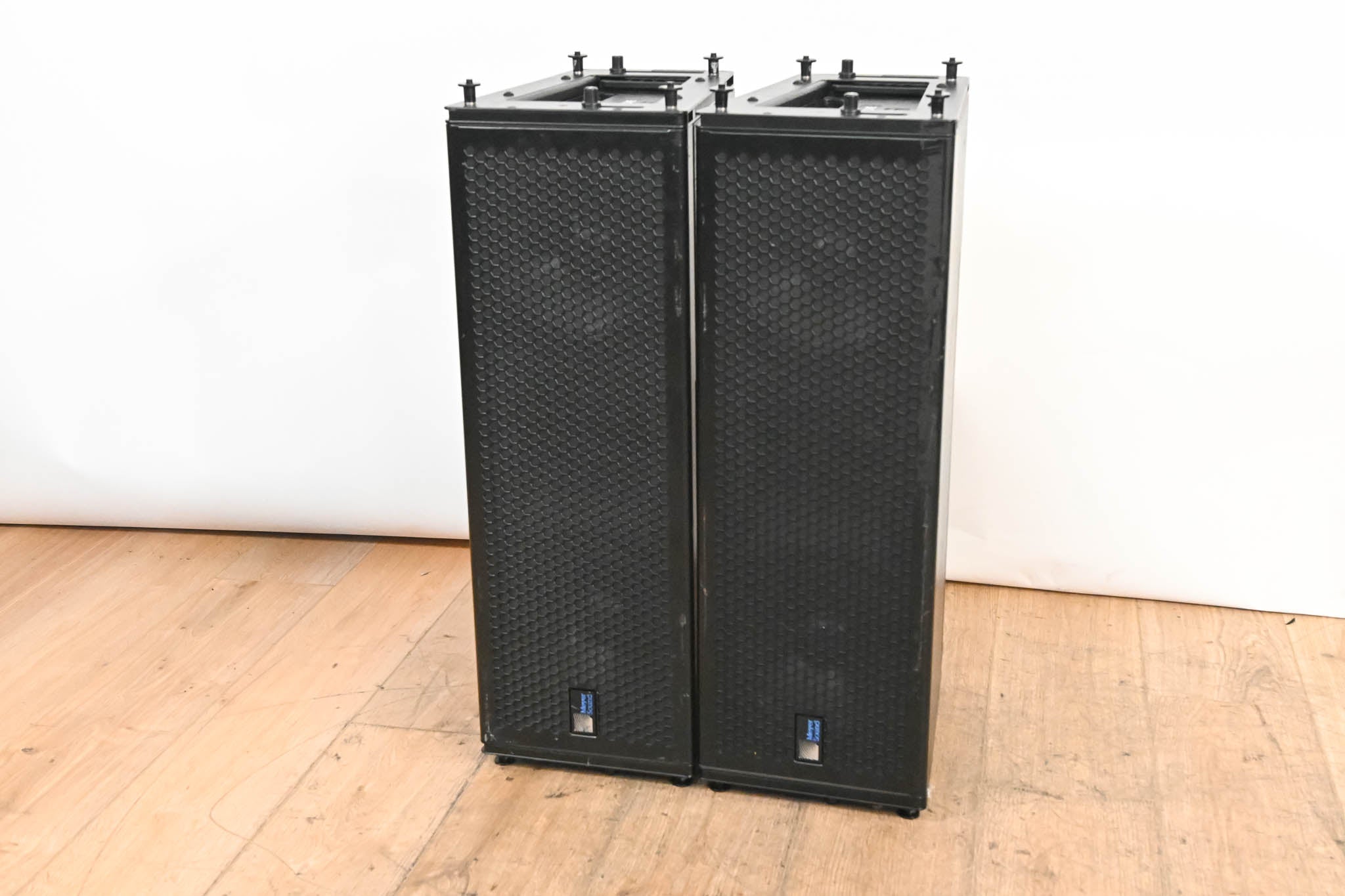 Meyer Sound M'elodie High-Power Curvilinear Array Loudspeaker (PAIR)