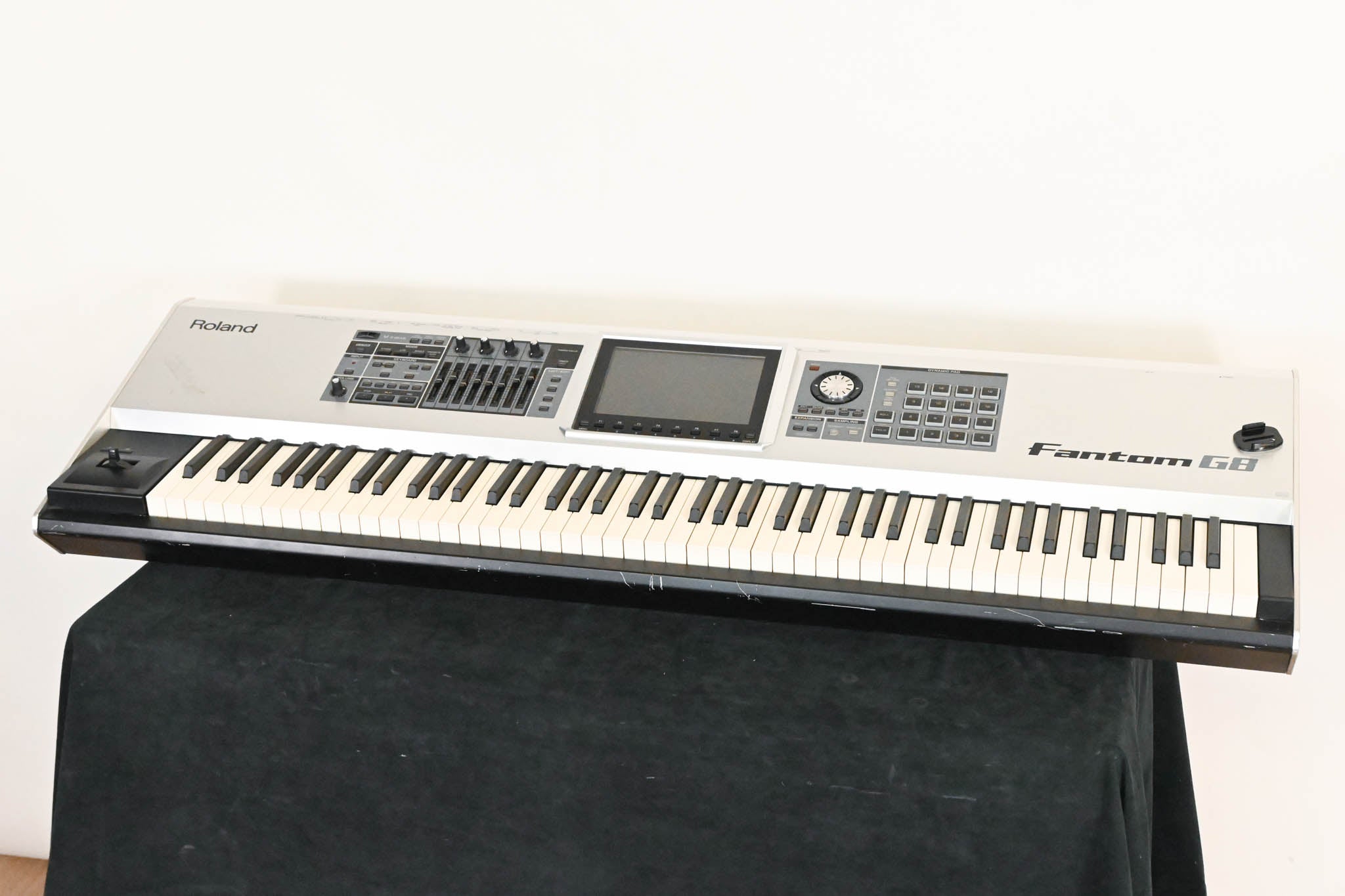 Roland Fantom G8 88-Key Keyboard Workstation