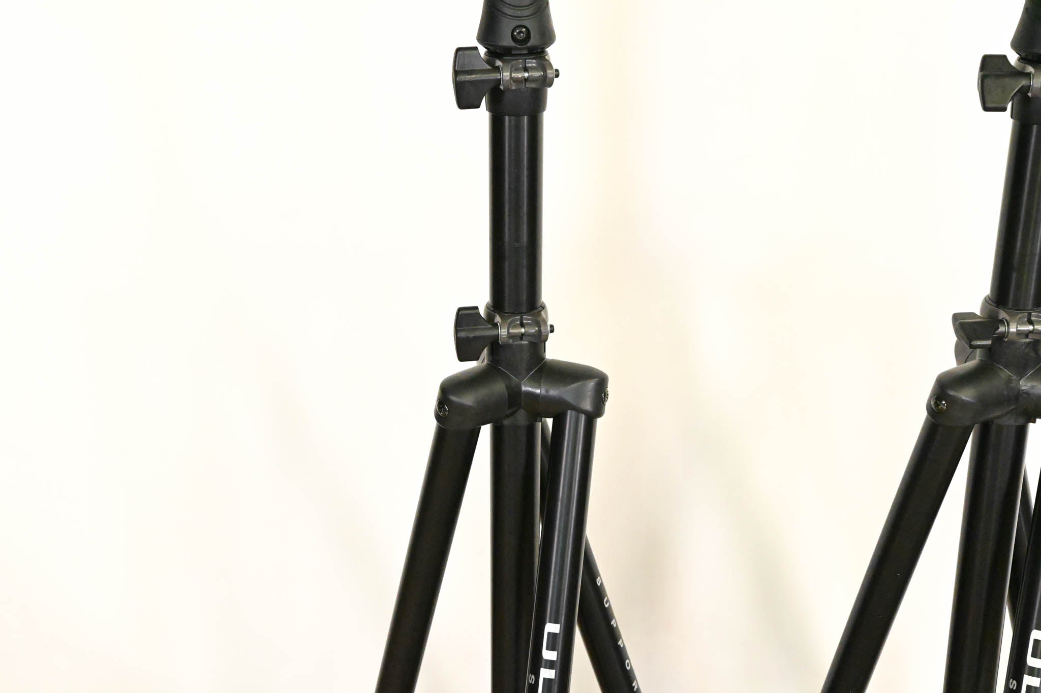 Ultimate Support TS-110B Tripod Speaker Stand (PAIR)