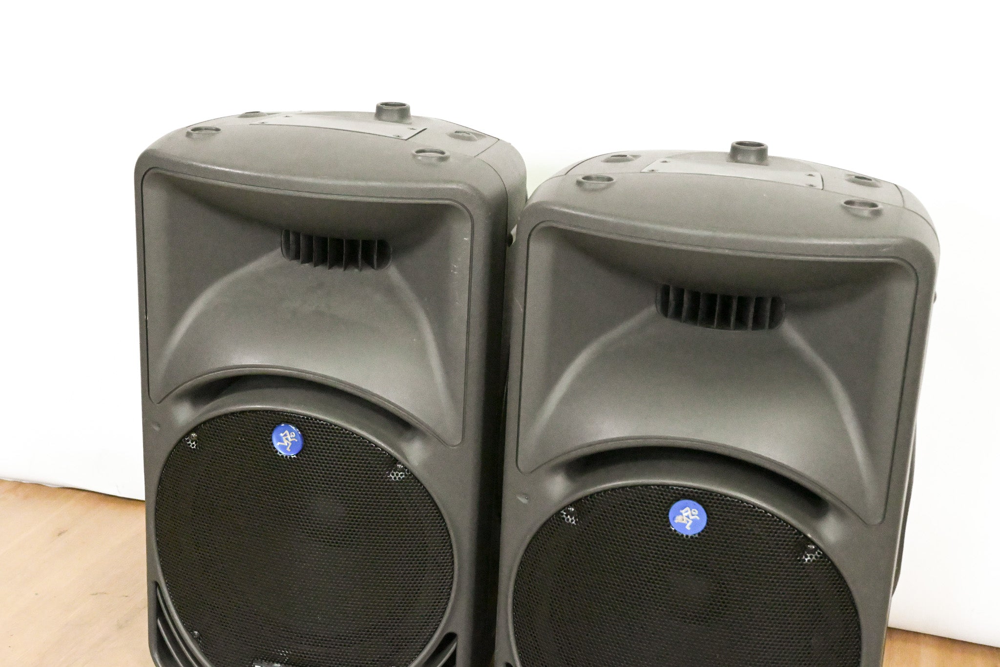 Mackie SRM450 1000W 2-Way 12-inch Powered Portable Loudspeaker (PAIR)