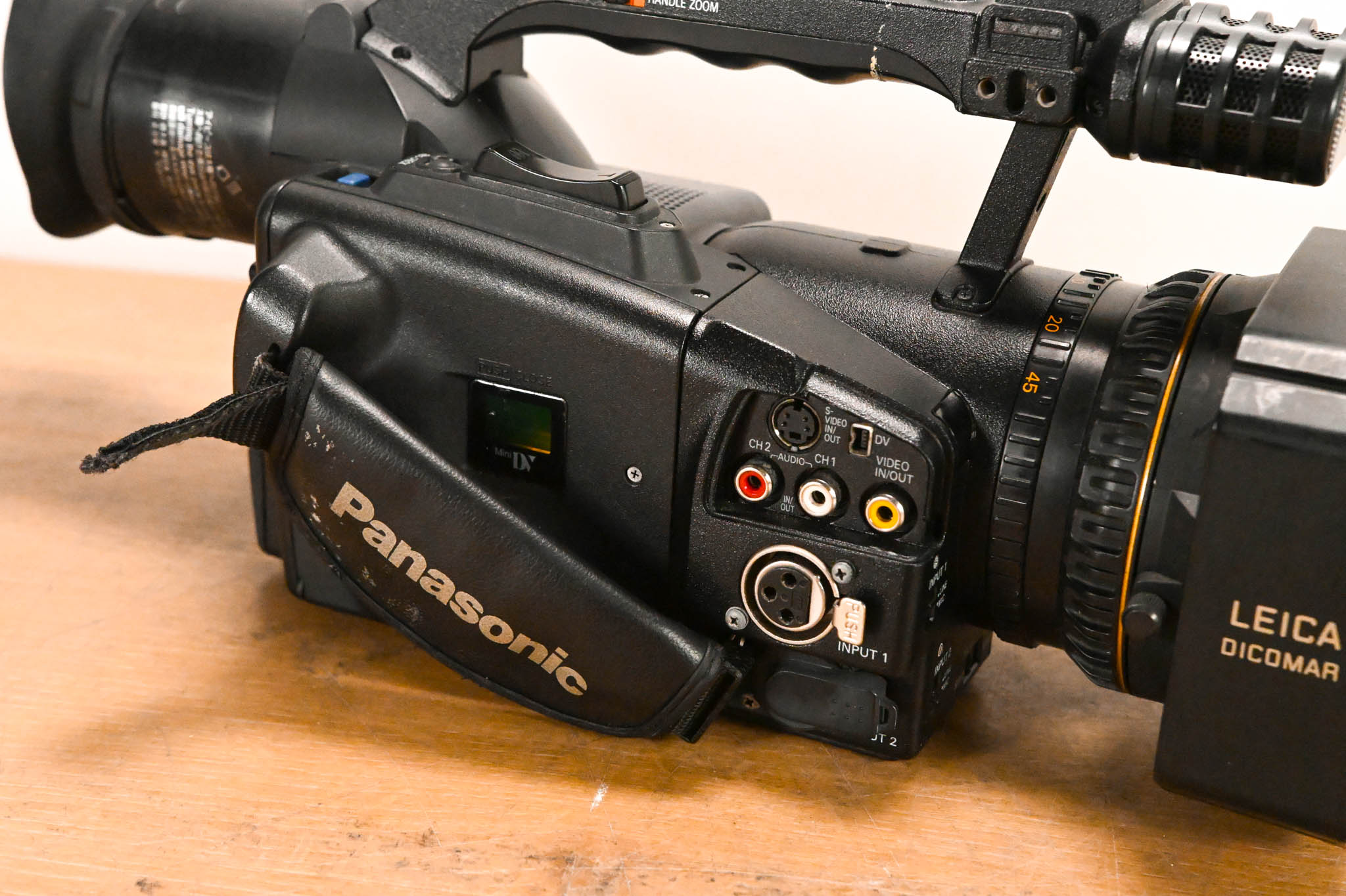 Panasonic AG-DVX100B 3-CCD Mini-DV Cinema Video Camcorder