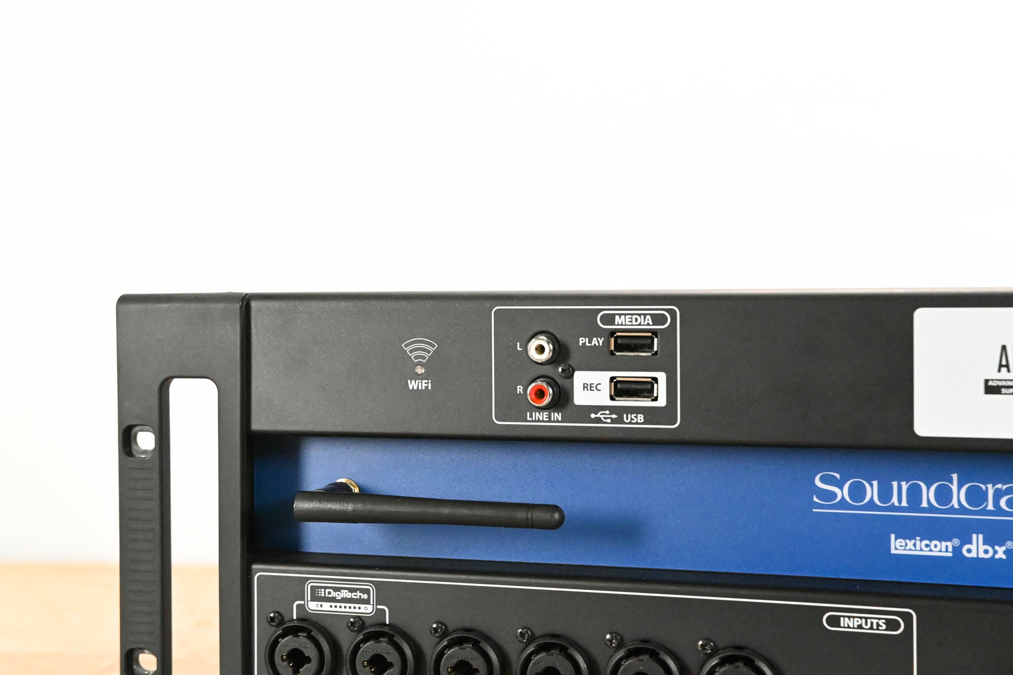 Soundcraft Ui16 16-Input Remote-Controlled Digital Mixer