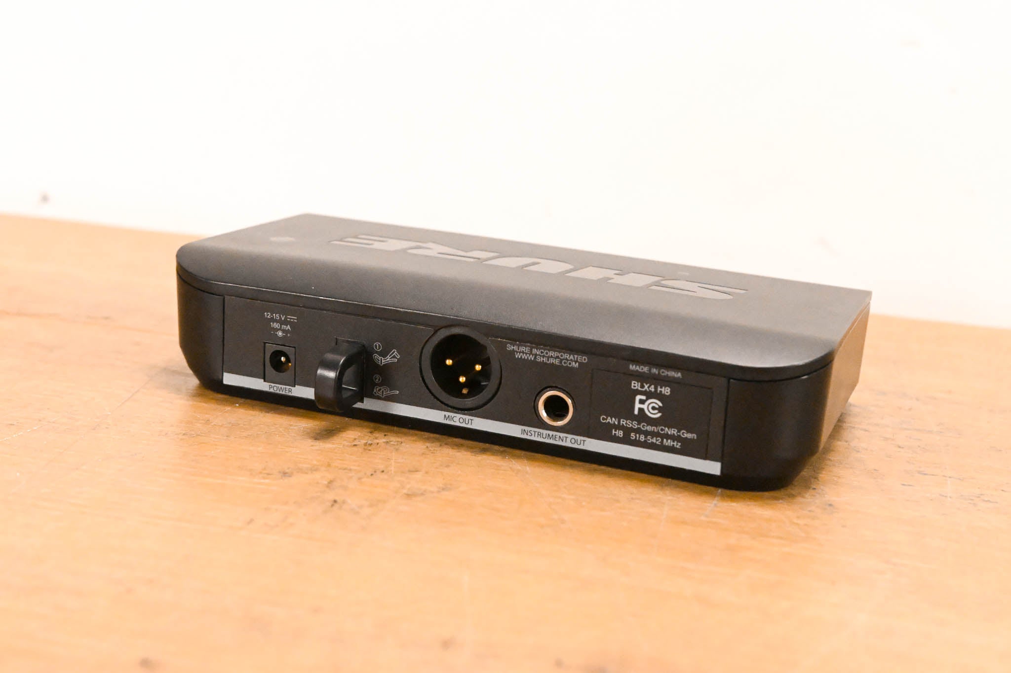 Shure BLX14 Bodypack Wireless System - H8 Band 518-542 MHz (NO PSU)