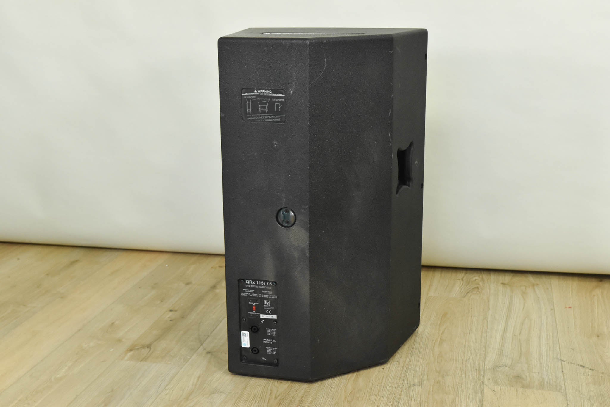 Electro-Voice (EV) QRx-115/75 2-Way Passive Loudspeaker