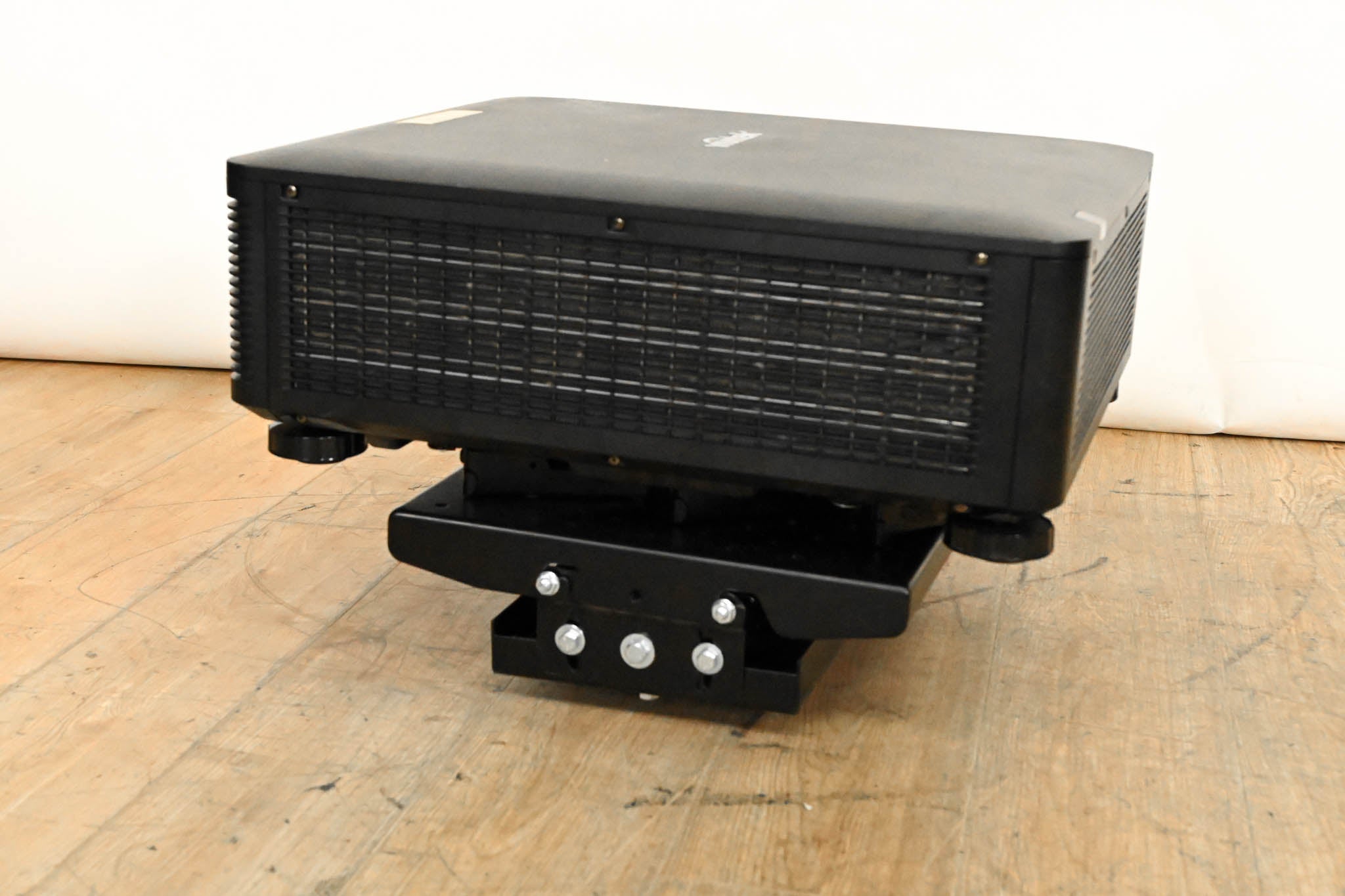 Vivitek DU8190Z-BK 10,000-Lumen WUXGA Large Venue DLP Projector