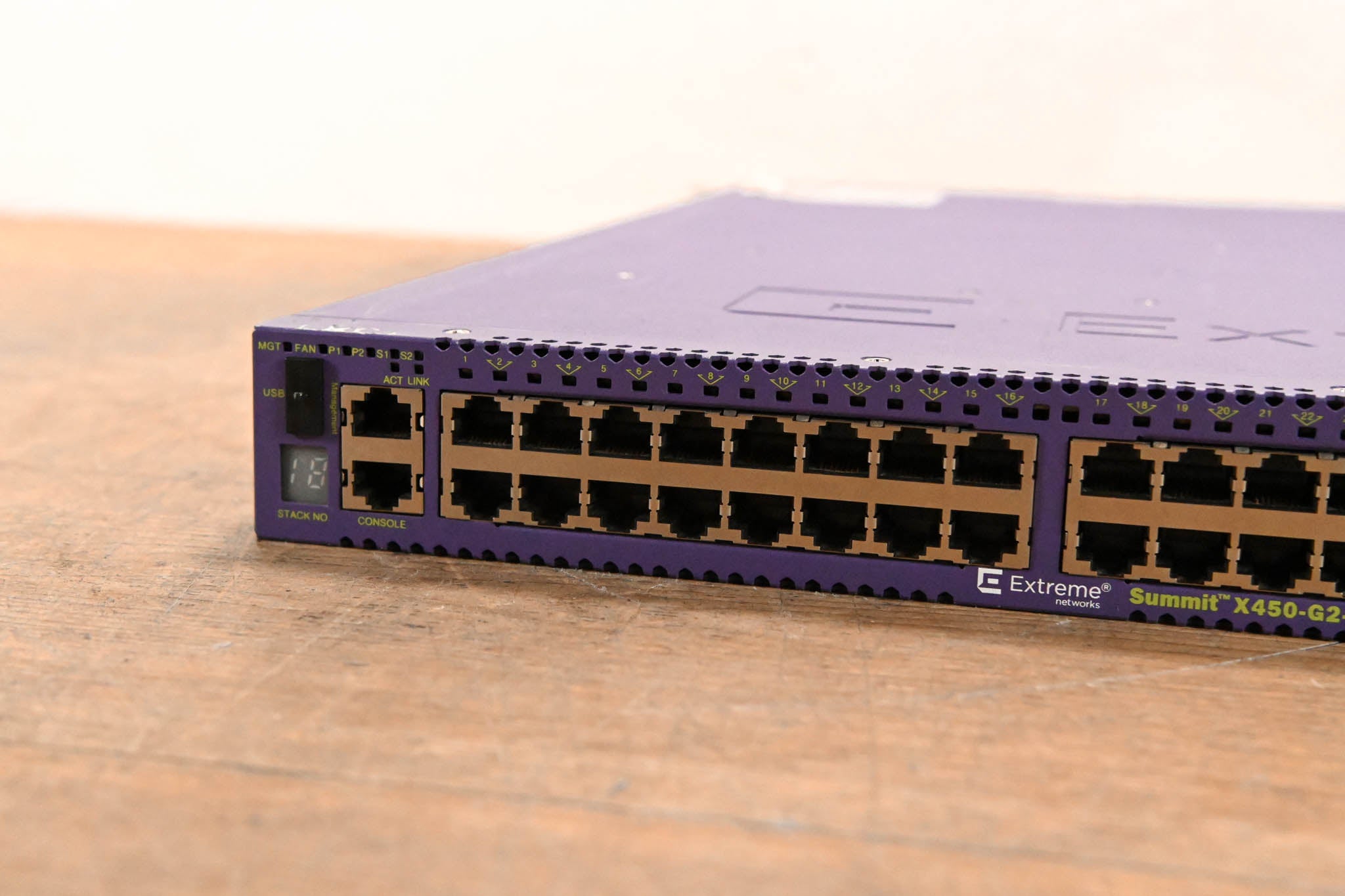 Extreme Networks Summit X450-G2-48P-10GE4 Ethernet Switch