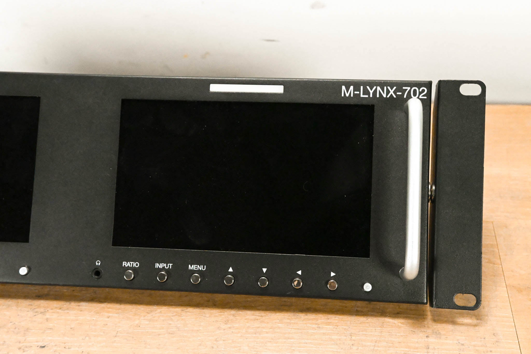 Marshall M-LYNX-702 V2.0 Dual 7" Rackmount LCD Display (NO POWER SUPPLY)