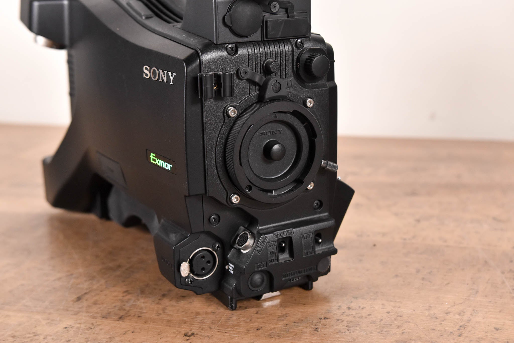 Sony HXC-D70 HD/SD Studio Camera