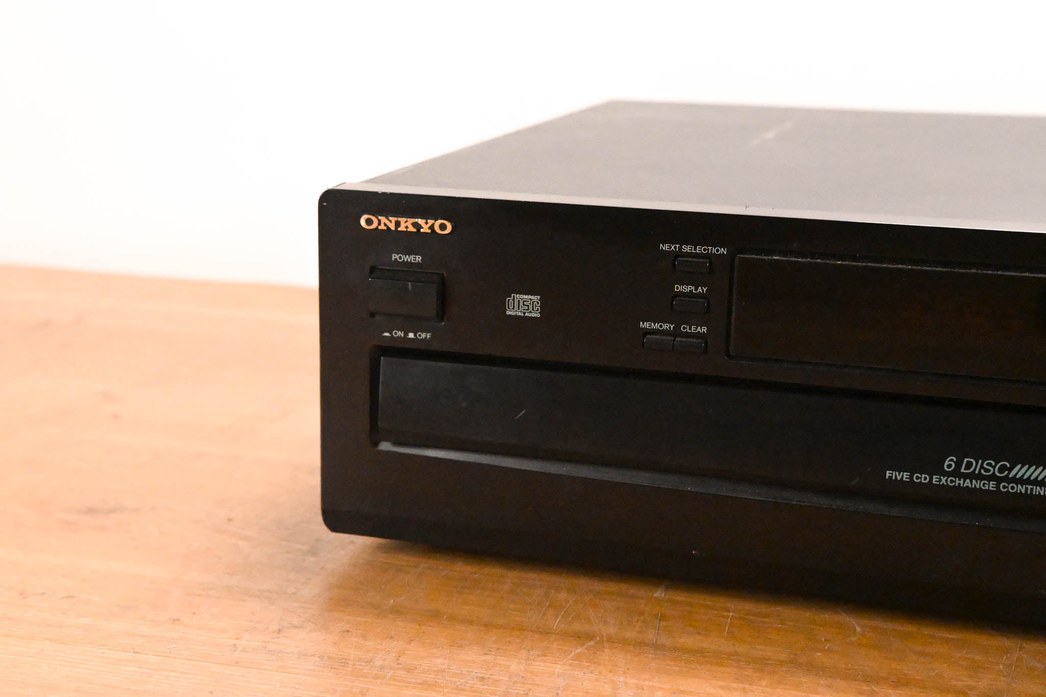 ONKYO DX-C340 6 Disc CD Changer Player