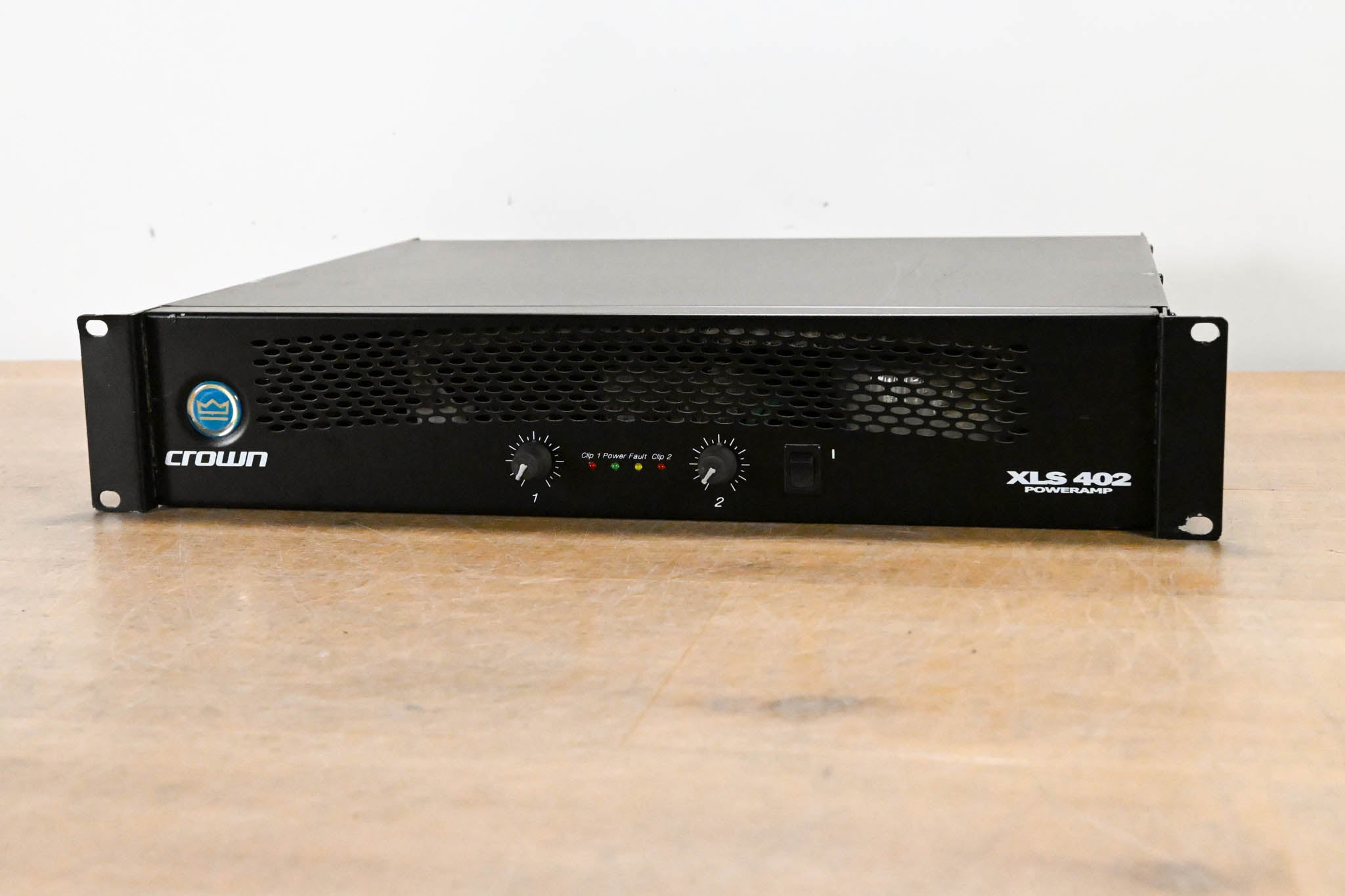 Crown XLS 402 2-Channel Power Amplifier