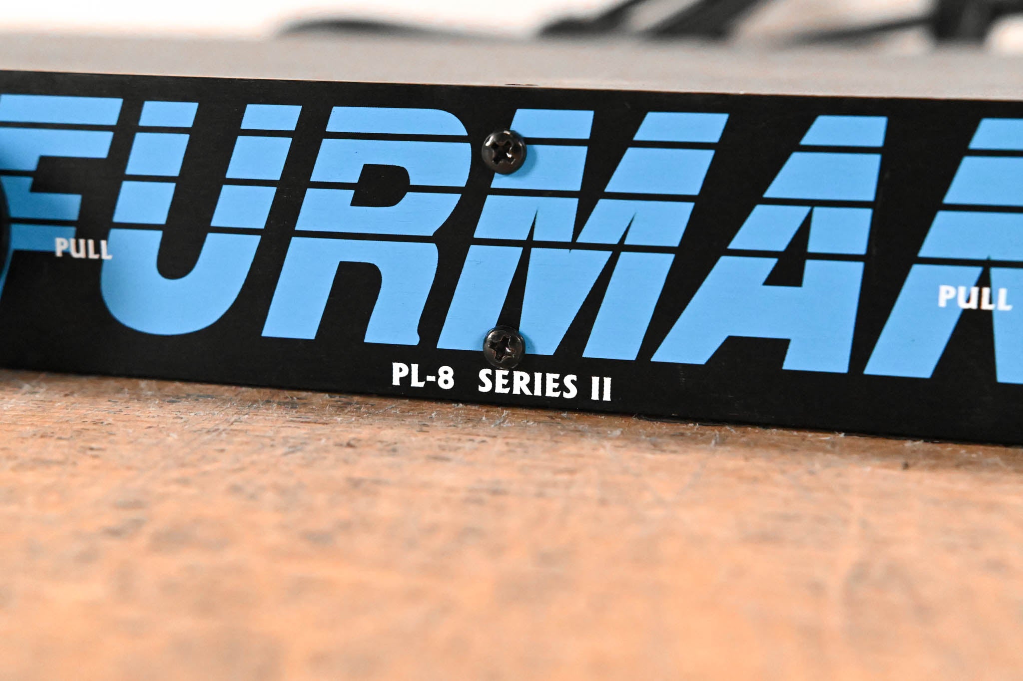 Furman PL-8 Series II 8-Outlet Rackmount Power Conditioner