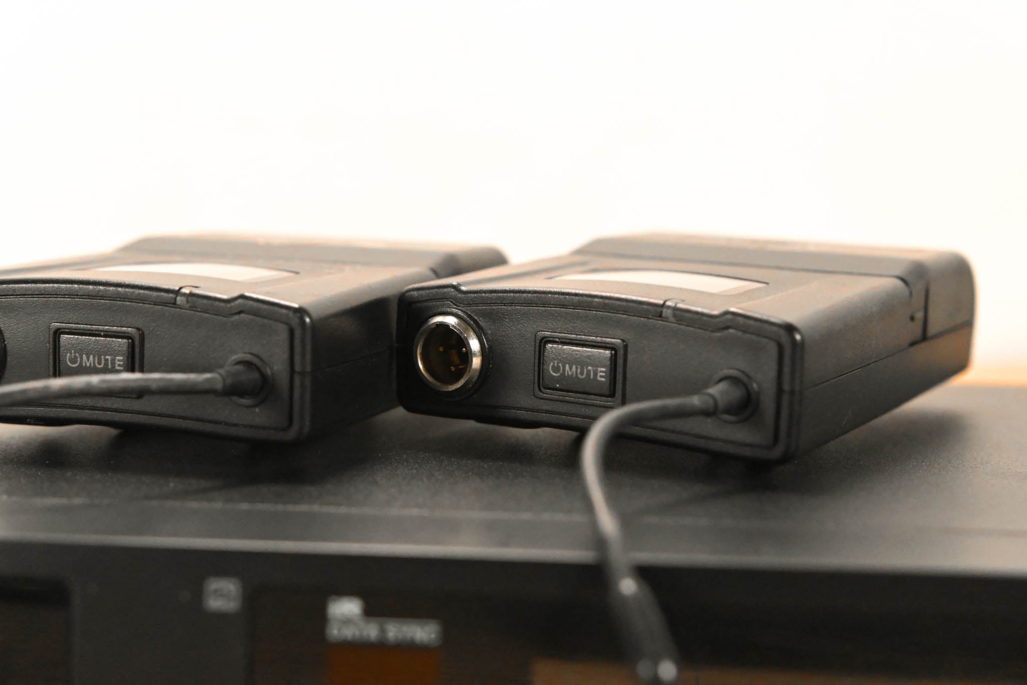 Airwave Technologies AT-4220 Wireless System B Range NO POWER SUPPLY