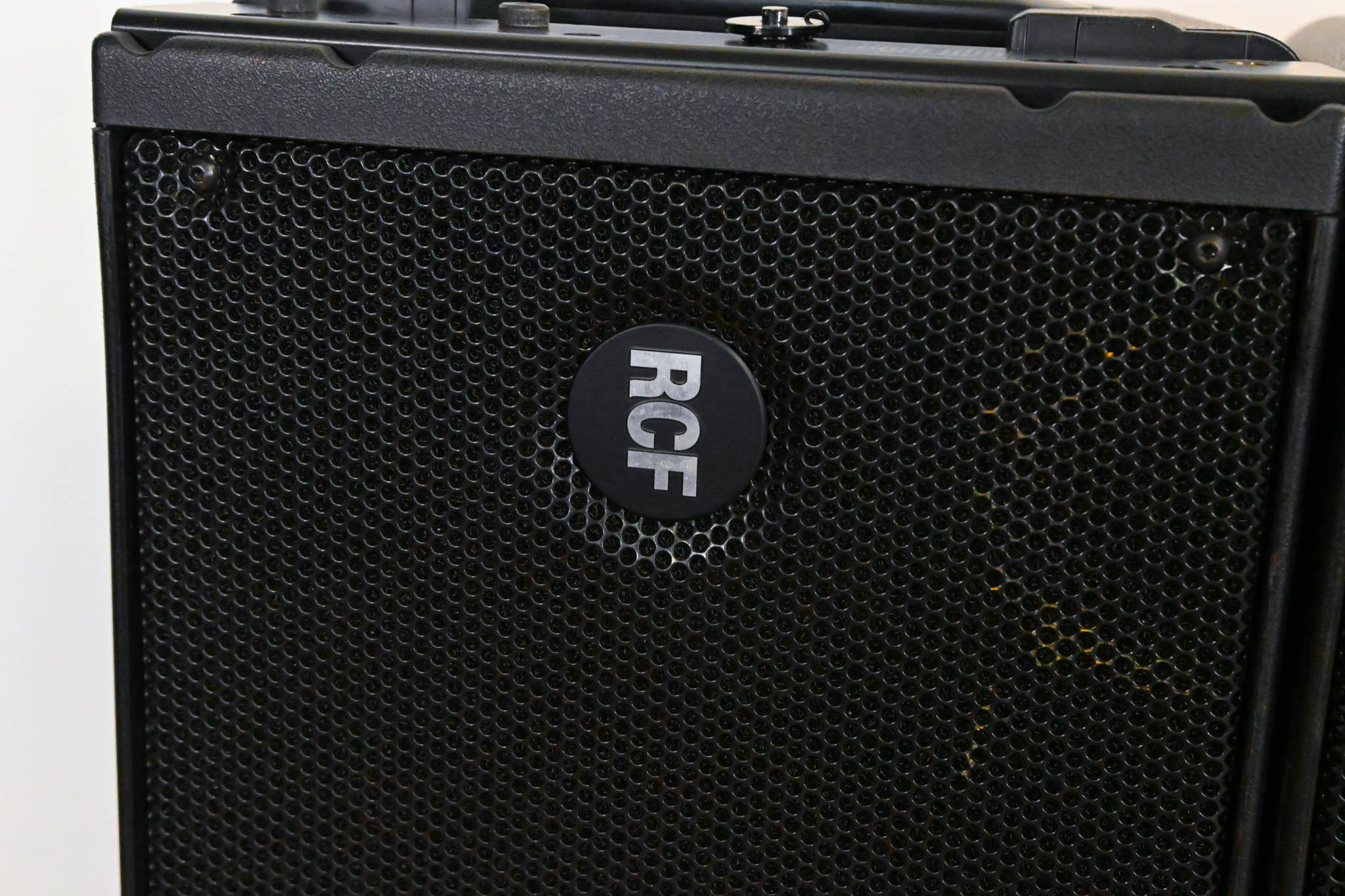 RCF HDL-20A Active Line Array Module (PAIR)