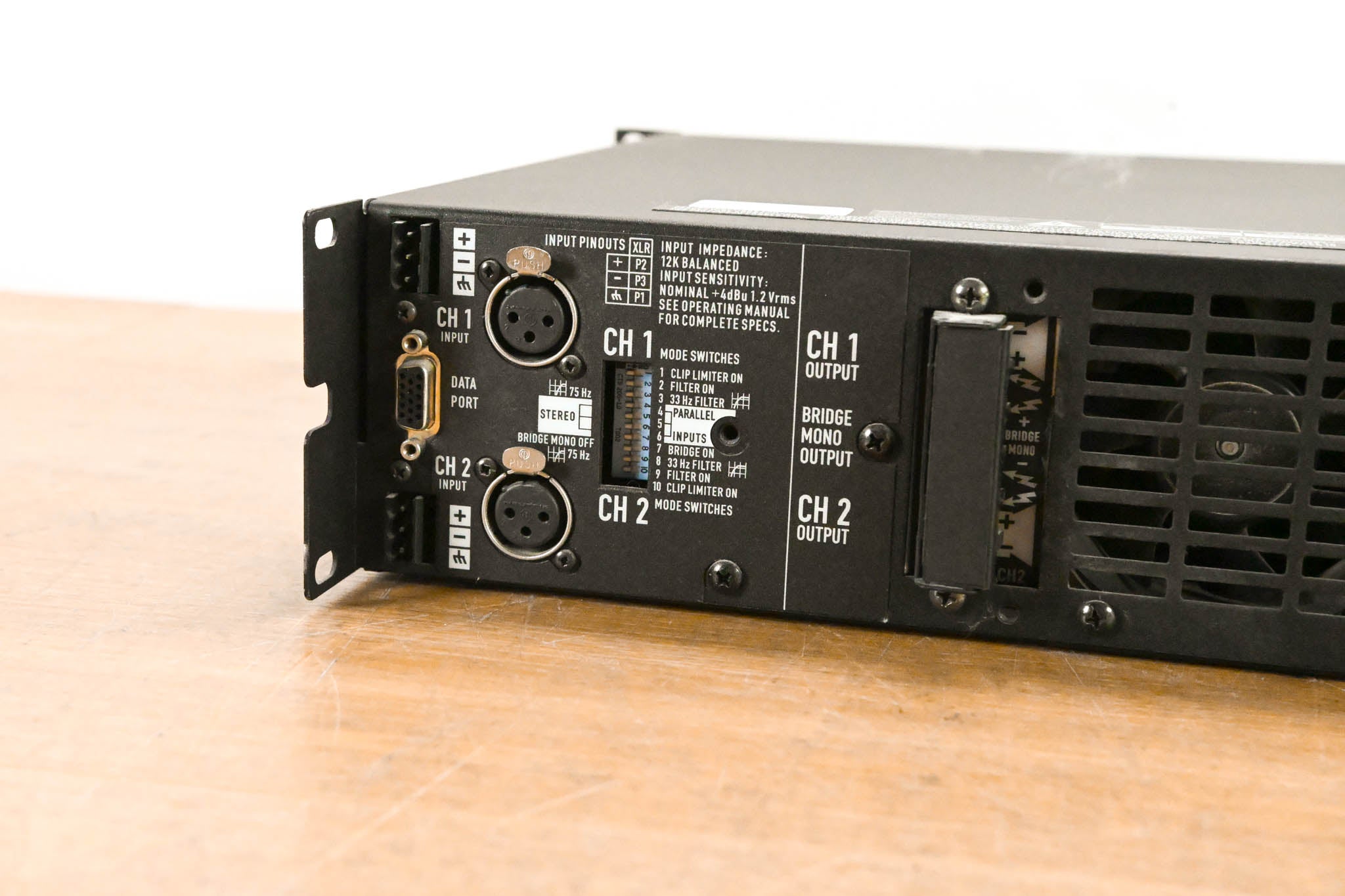QSC CX302 2-Channel Power Amplifier
