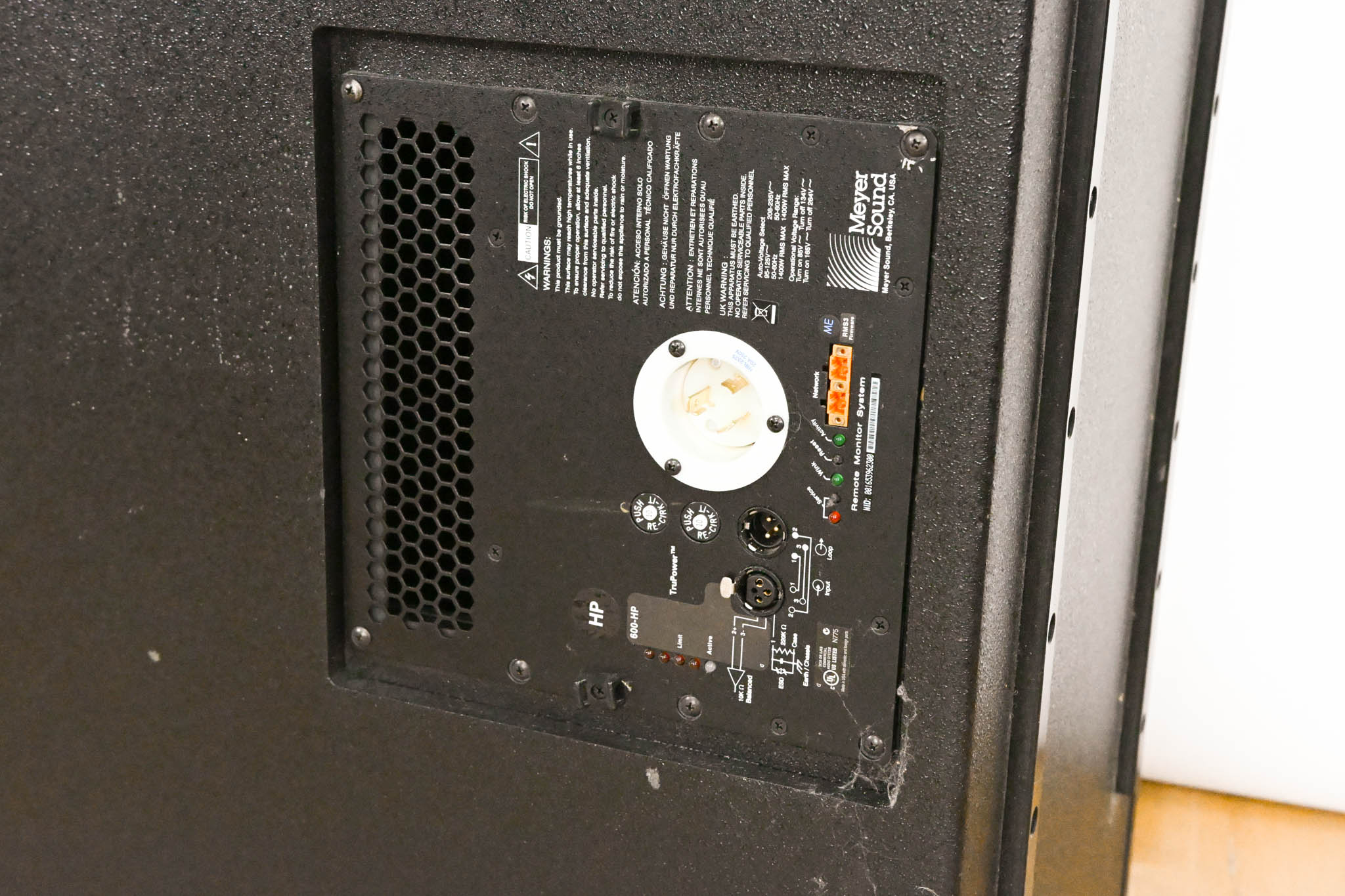 Meyer Sound 600-HP Compact High-Power Subwoofer