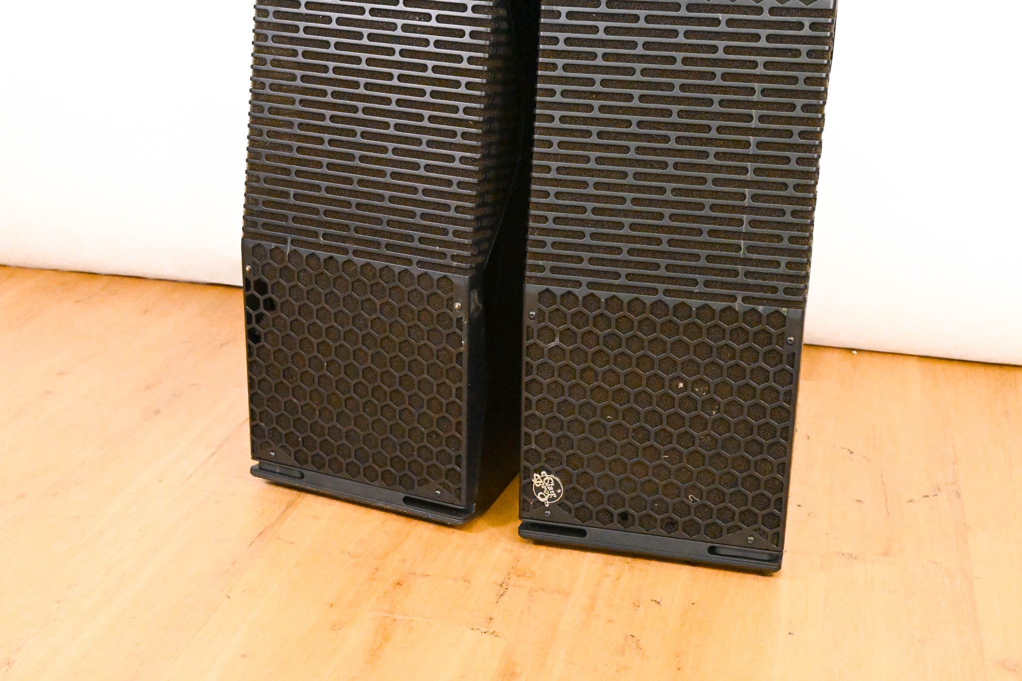 Clair Bros i212-i Dual 12" Install Line Array Speakers 90° (PAIR)