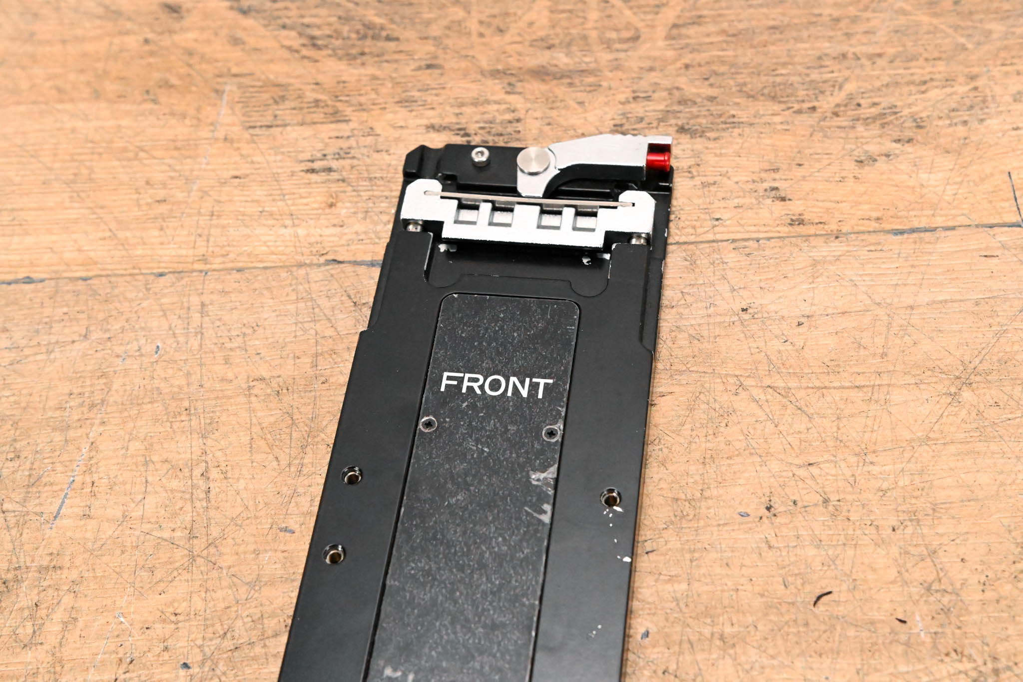 Ikegami T-791 Tripod Mounting Plate