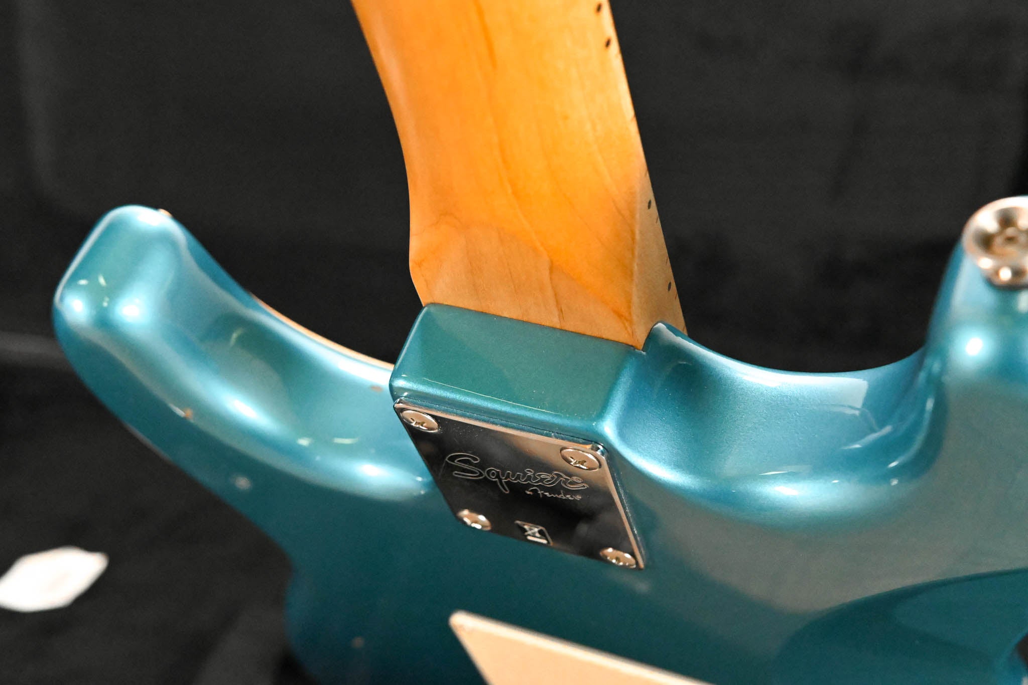 Squier Affinity Series Stratocaster - Blue with Hardshell Case