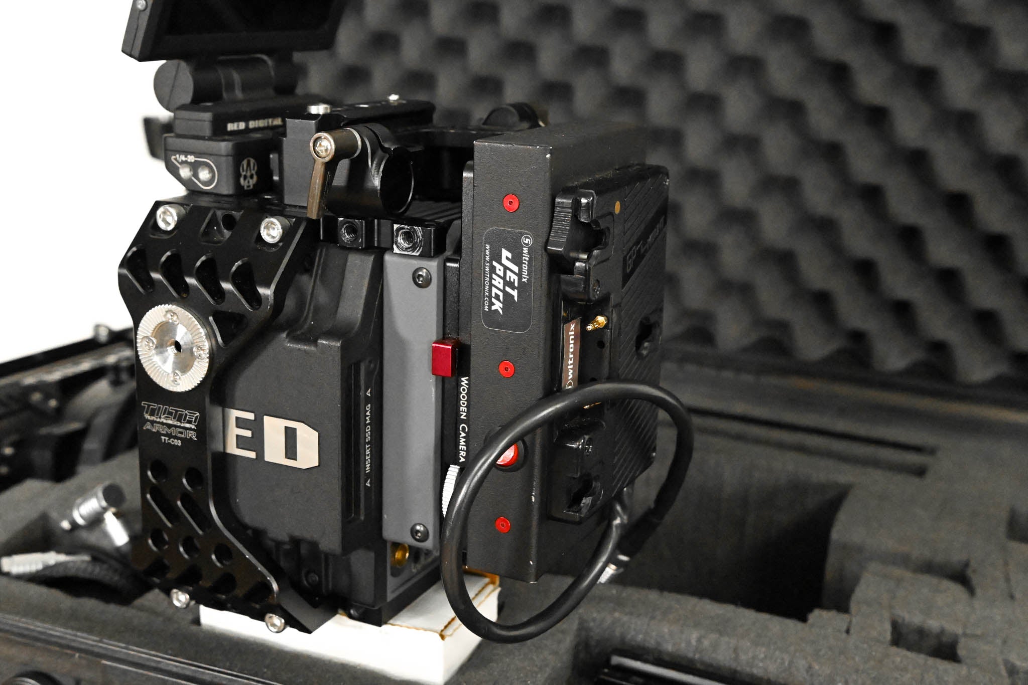 RED Digital Cinema Scarlet-X Dragon 6K DSMC2 Canon EF Mount Kit