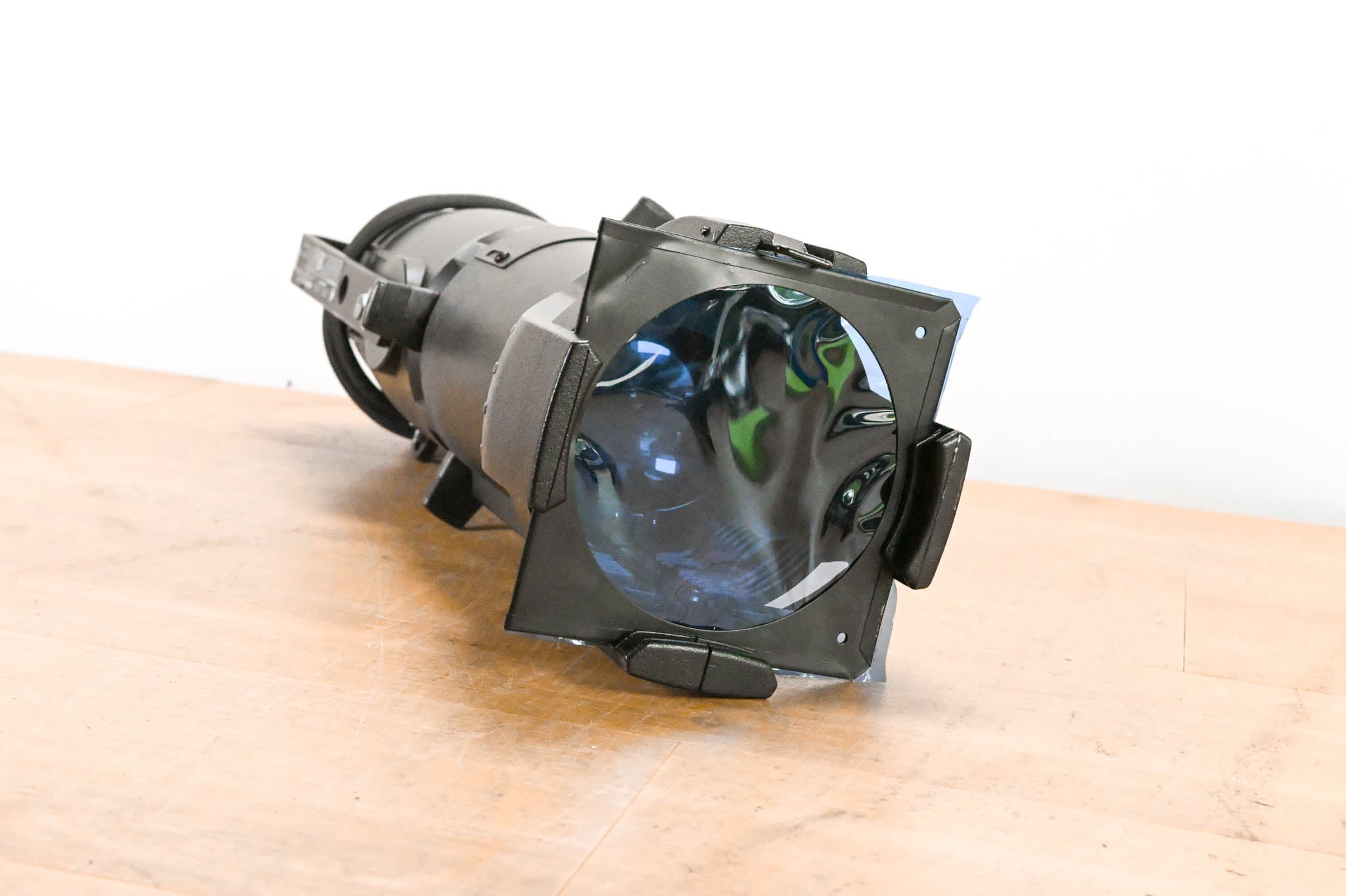 ETC Source Four Jr 26 Degree 575 Ellipsoidal Light