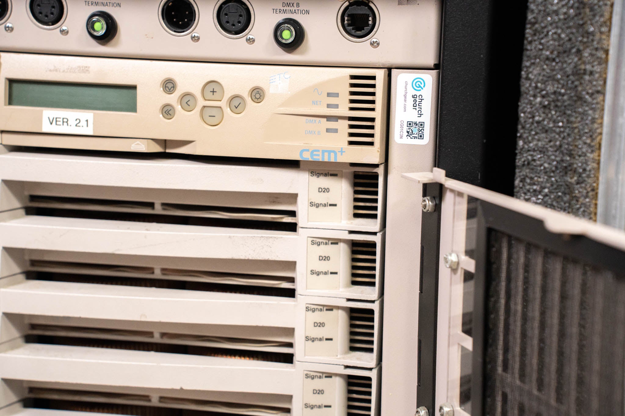 ETC SP-1220V Sensor+ Dimmer Rack with Stage Pin & Veam Out, in Road Case