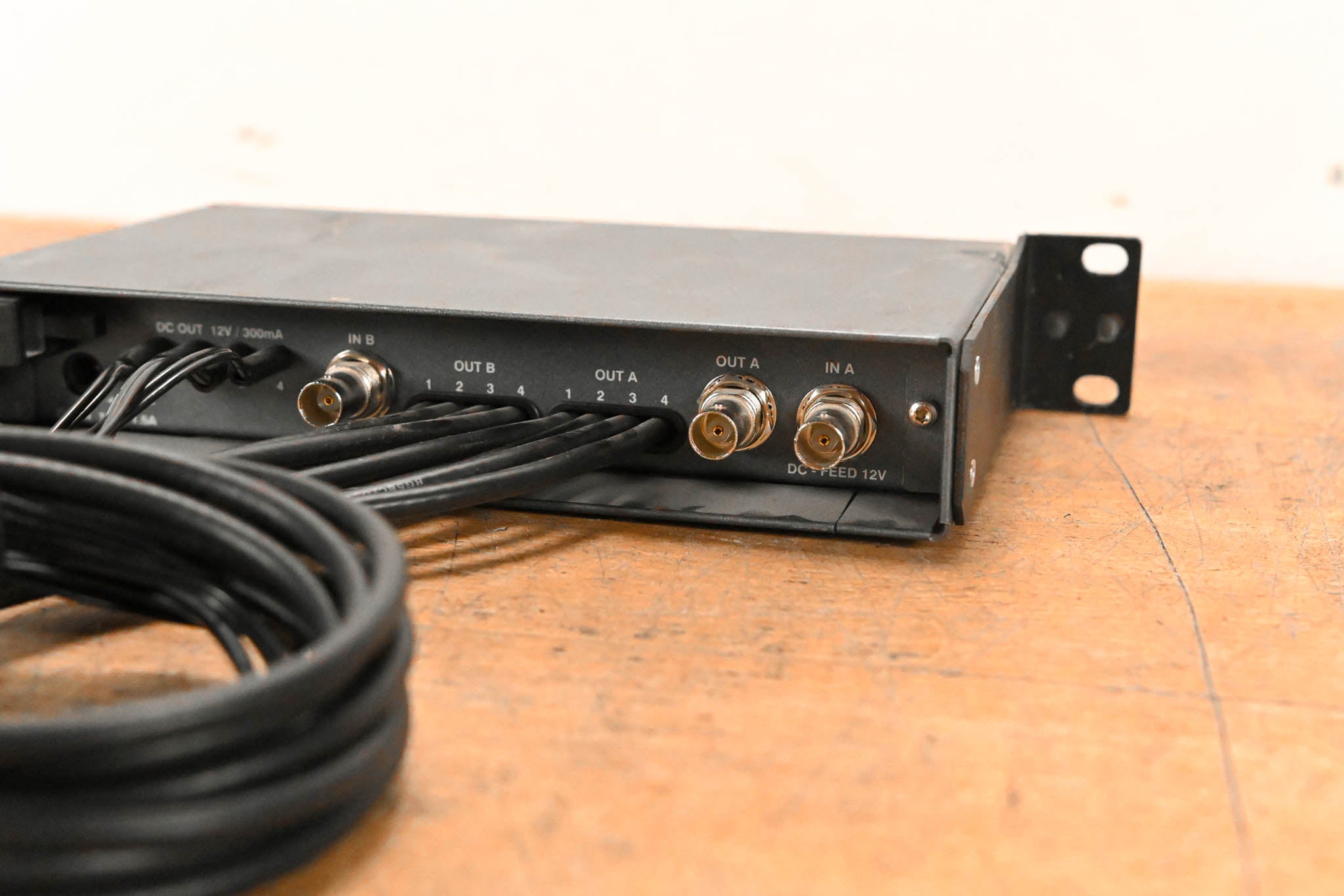 Sennheiser ASP 2 Antenna and Power Distribution System (NO POWER SUPPLY)