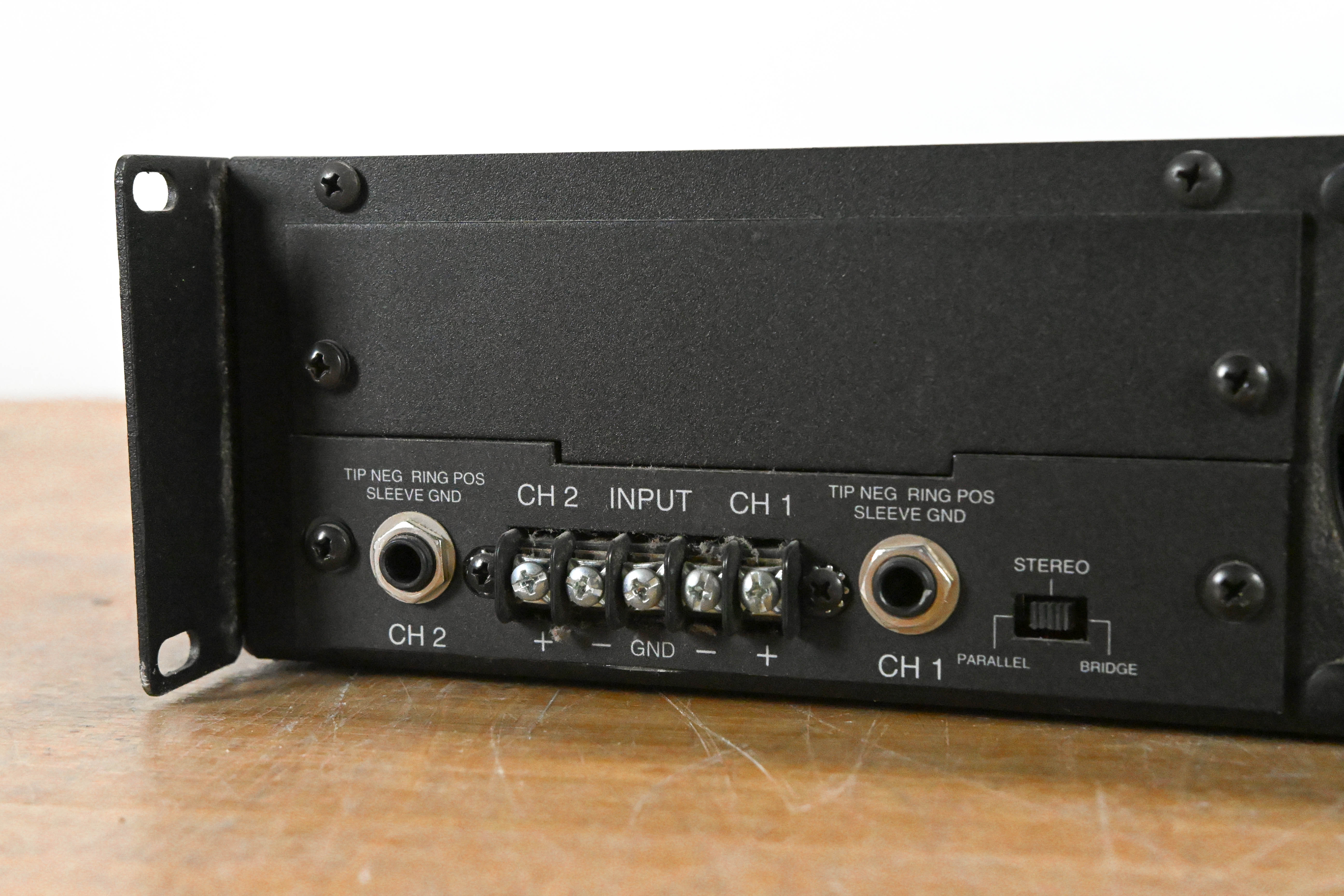 QSC MX 1500a 2-Channel Power Amplifier