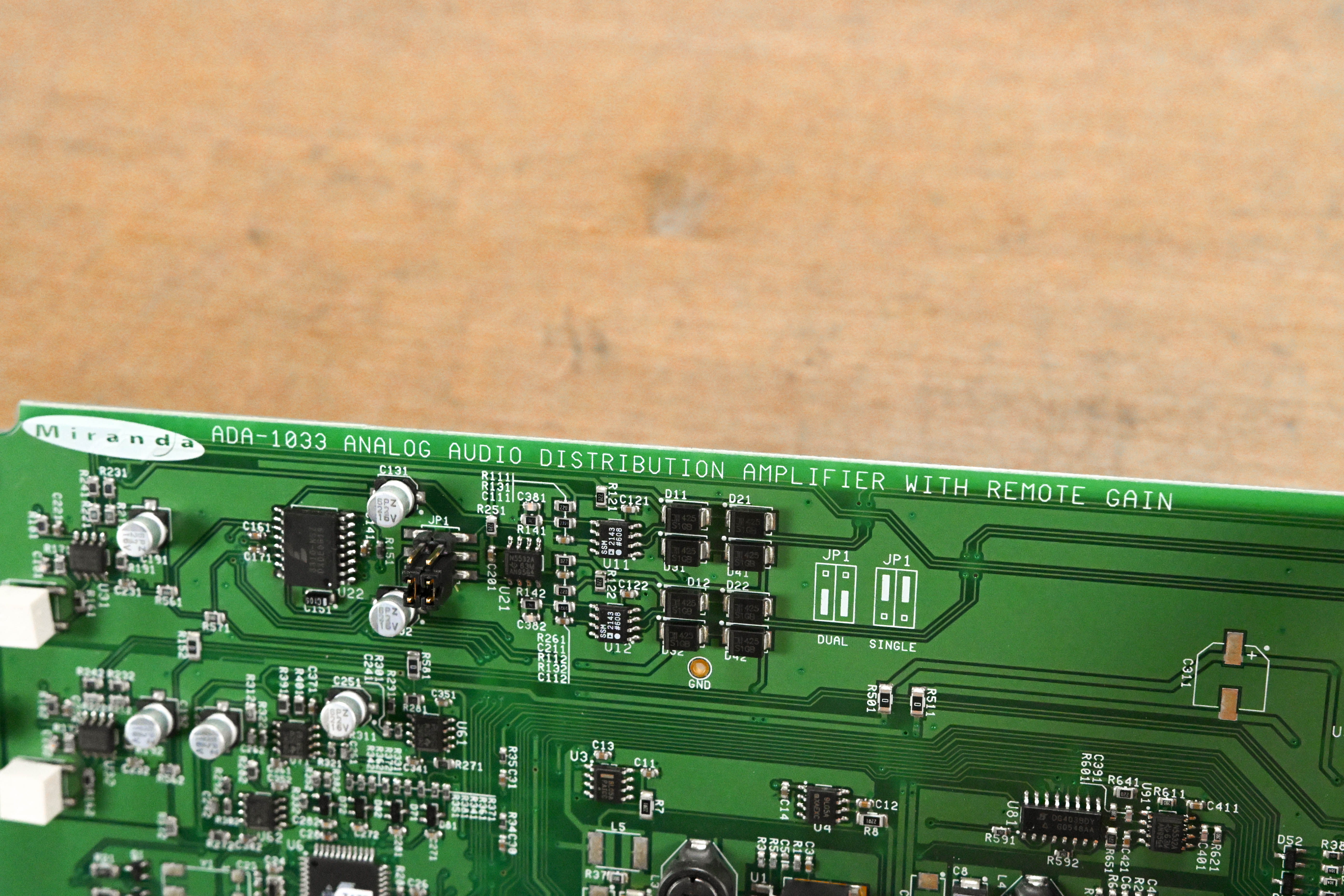 Miranda ADA-1033 Analog Audio Distribution Amplifier with Remote Gain
