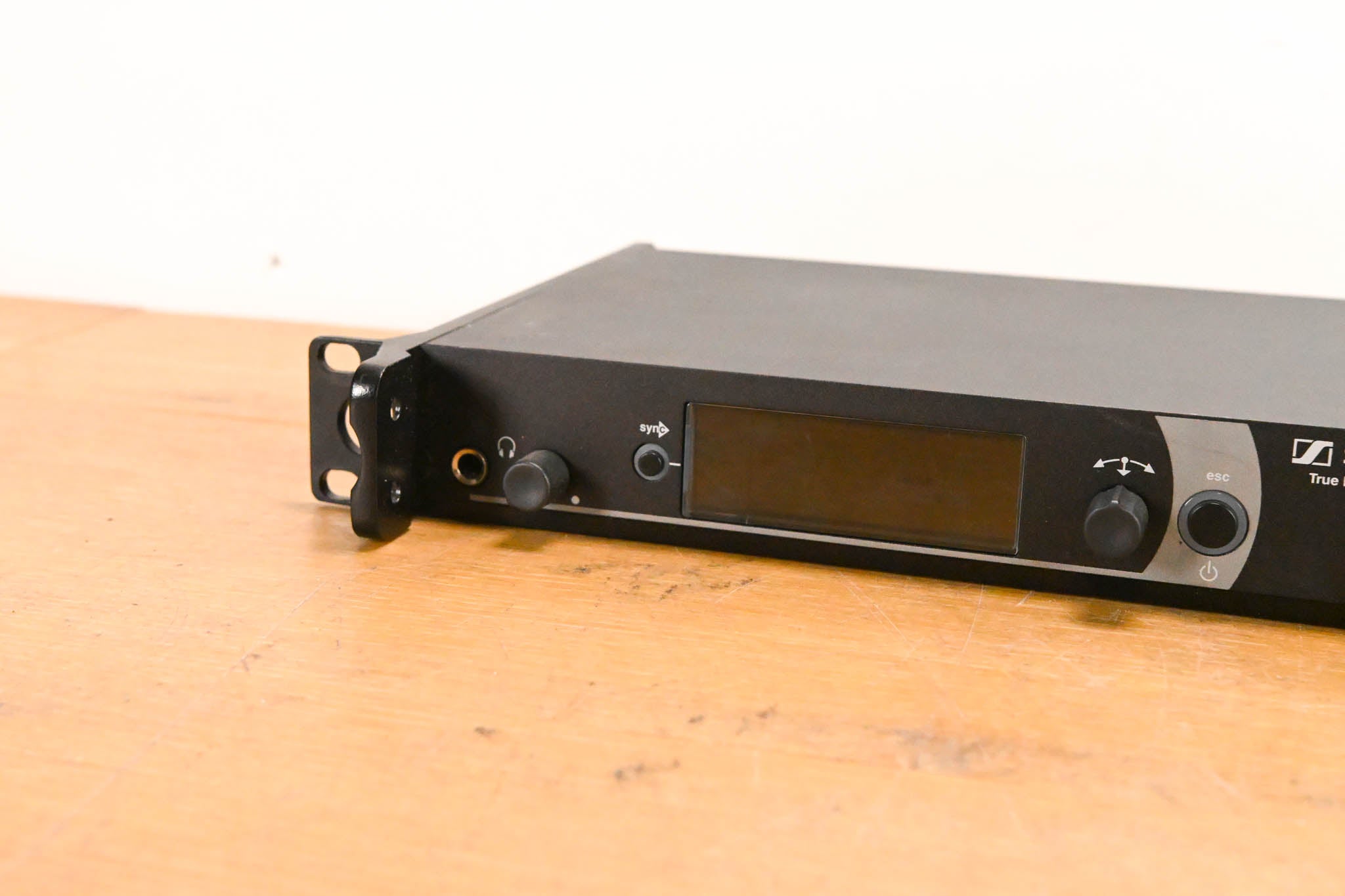 Sennheiser EM 2050 Dual Wireless Receiver - 558-626 MHz