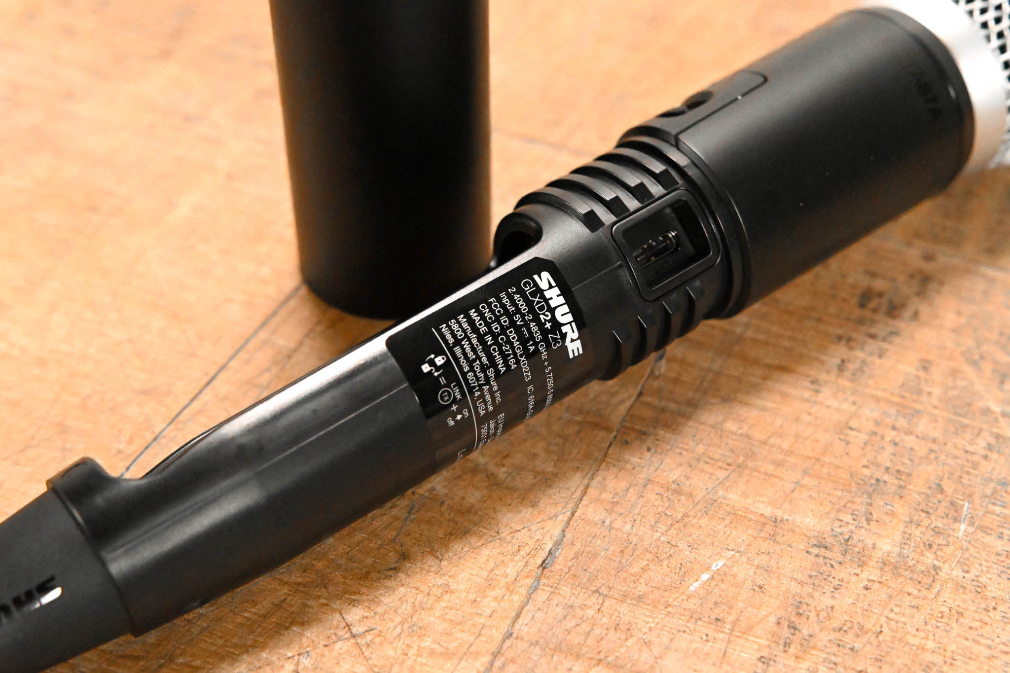Shure GLXD2+/B87A Dual Band Handheld Wireless Transmitter - Z3 Band