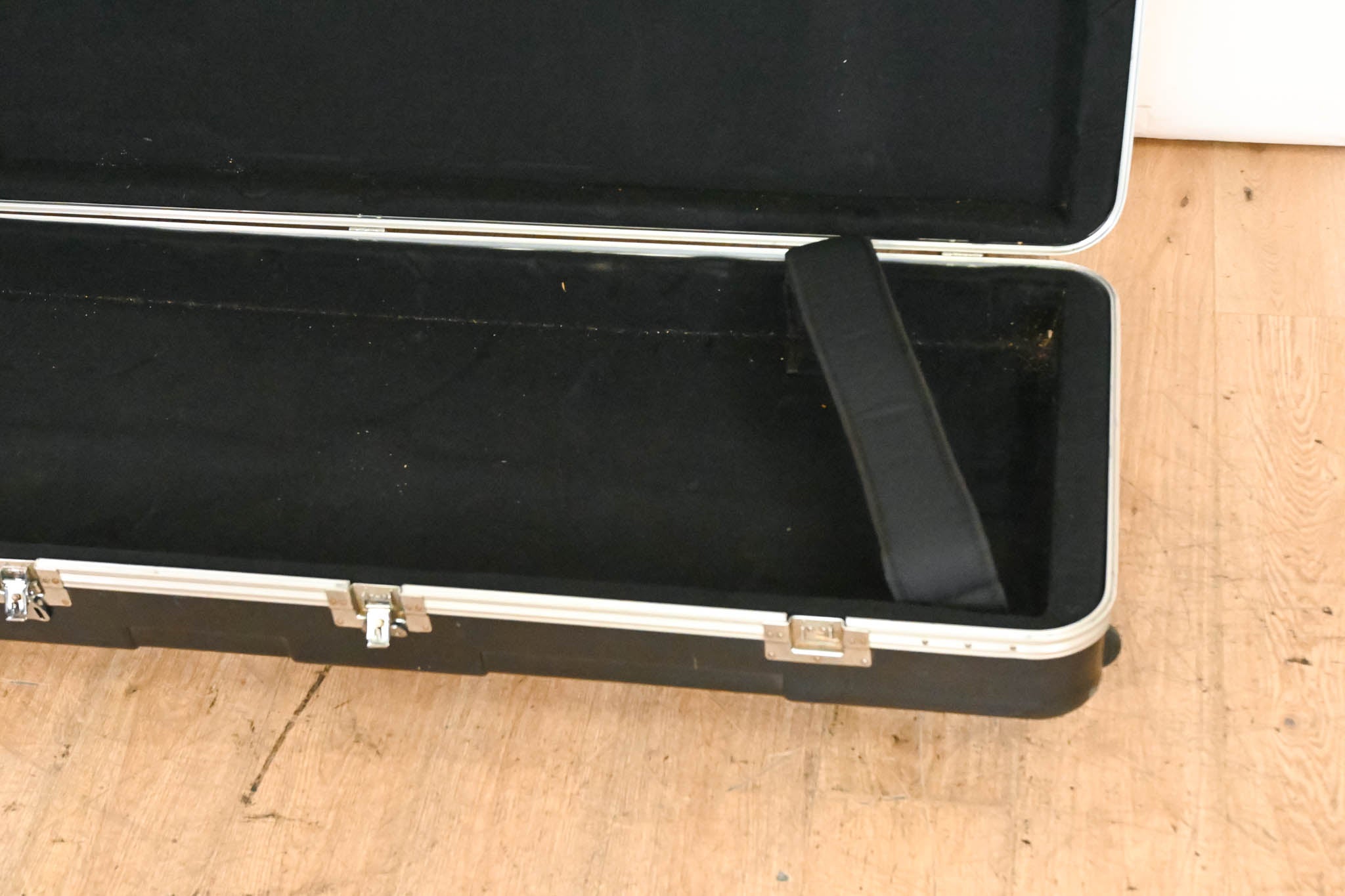 Gator Cases 88-Key Keyboard Case with Wheels