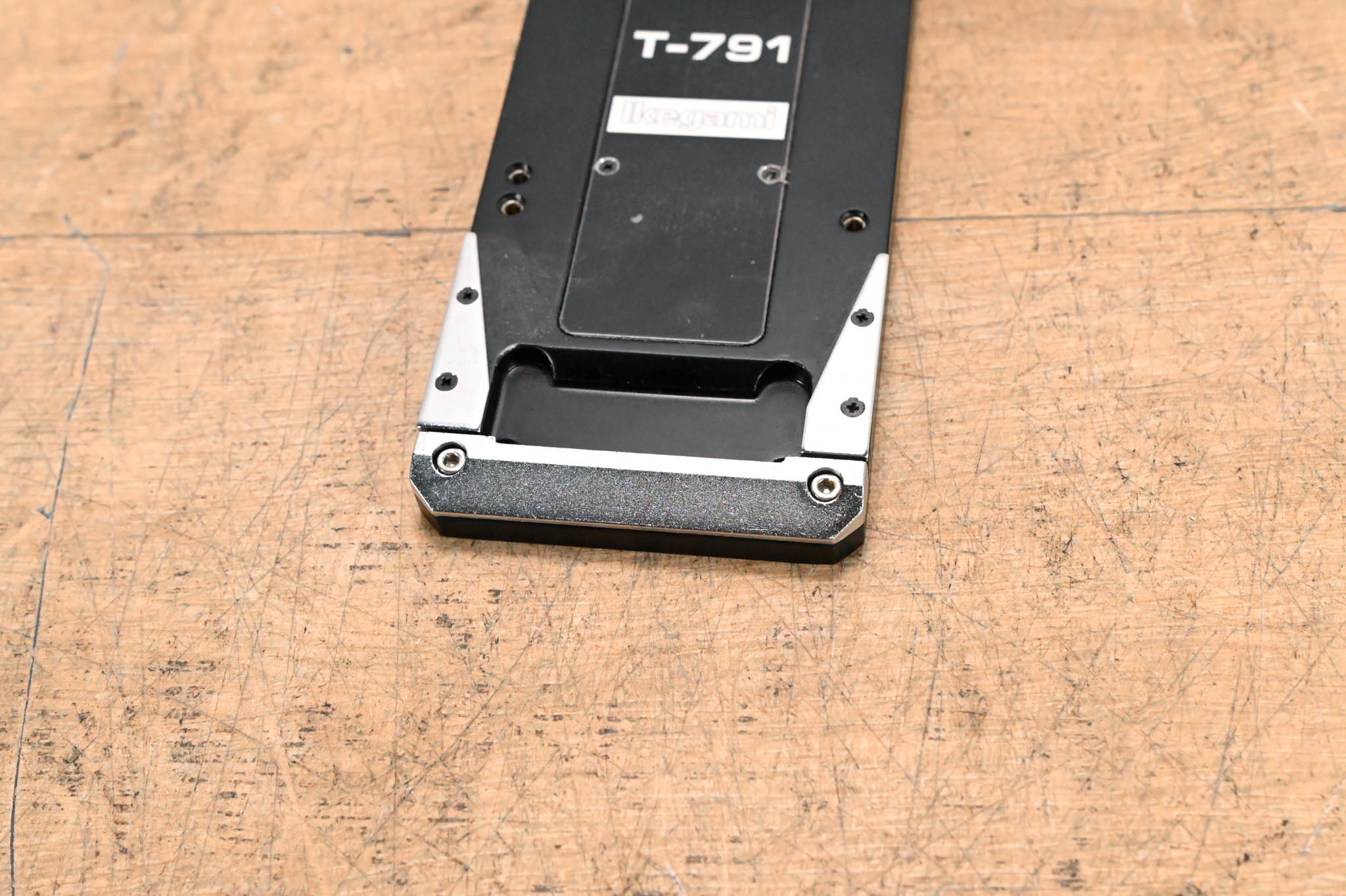 Ikegami T-791 Tripod Mounting Plate