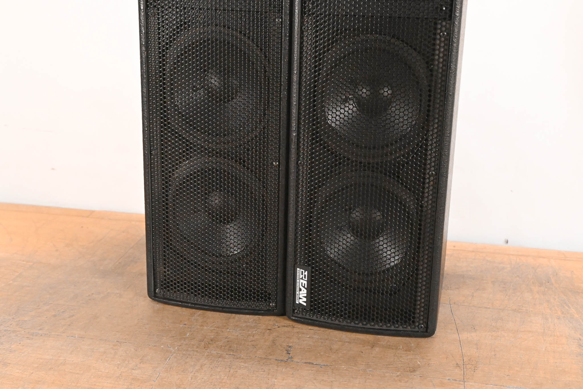 EAW UB52 Two-Way Full-Range Loudspeaker (PAIR)