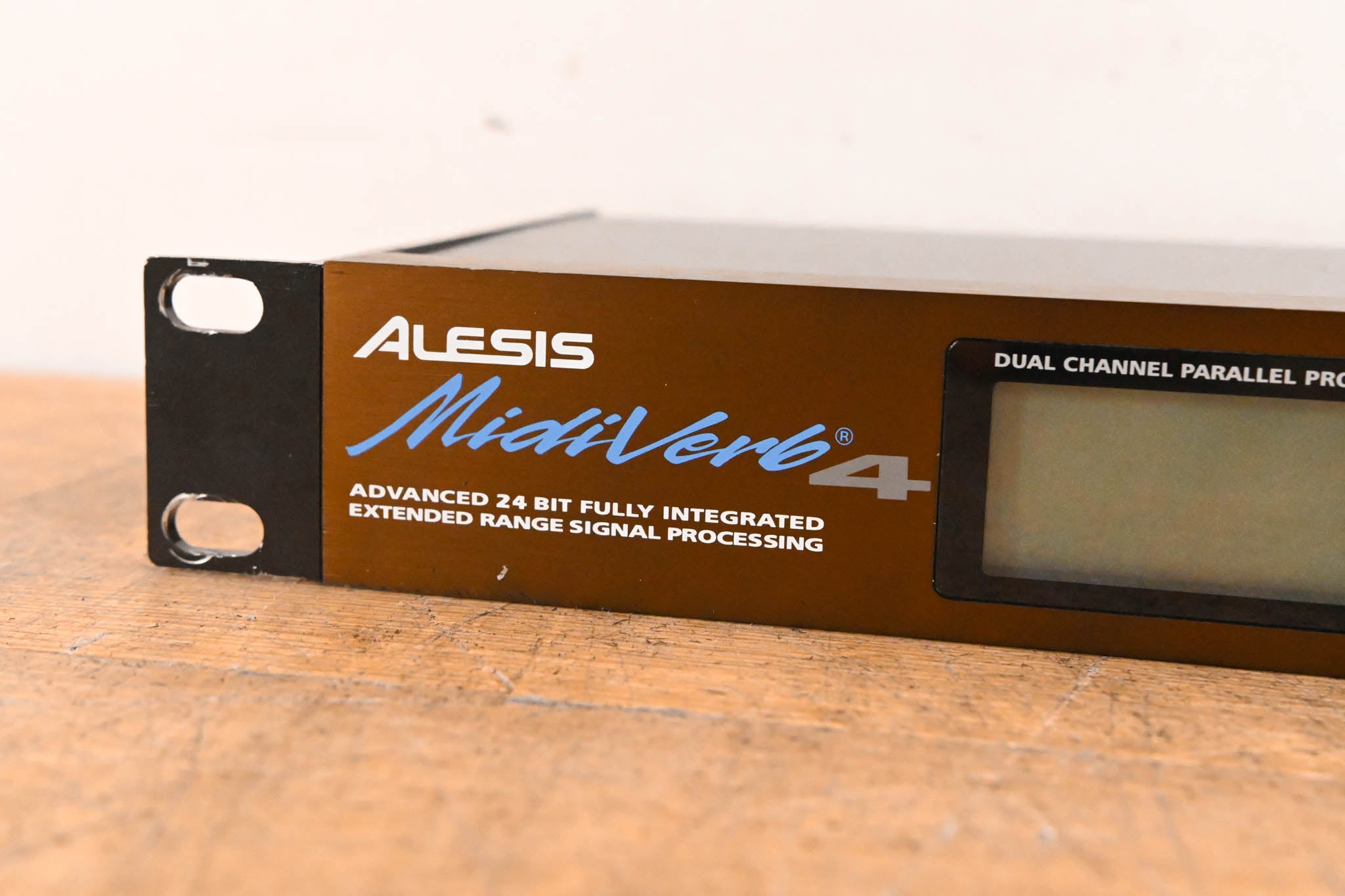 Alesis MidiVerb 4 Dual-Channel Parallel Multi-Effects Processor (NO PSU)