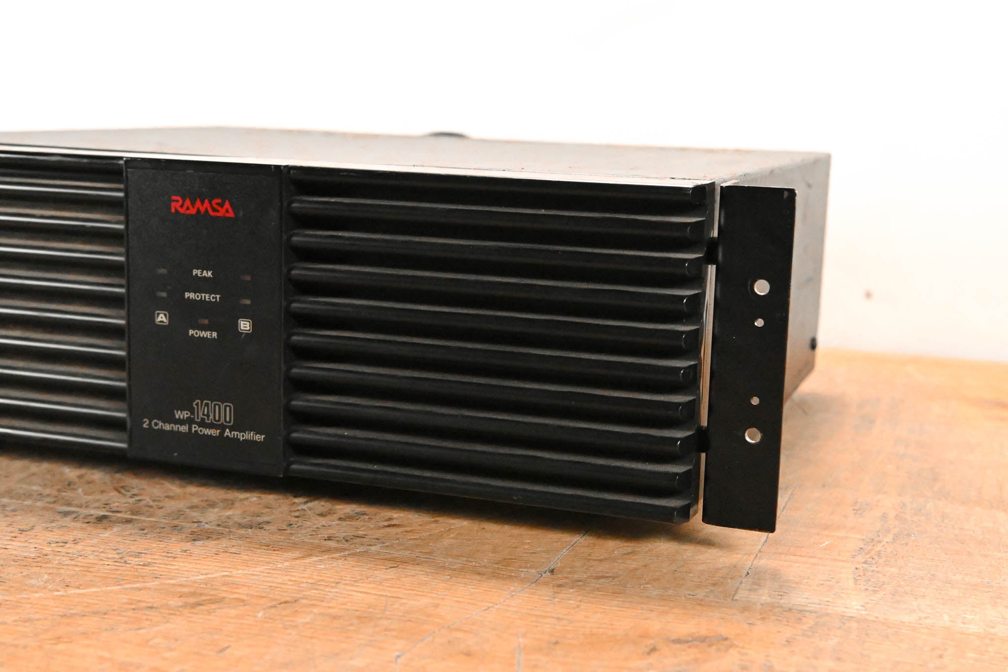 Ramsa WP-1400 2-Channel Power Amplifier