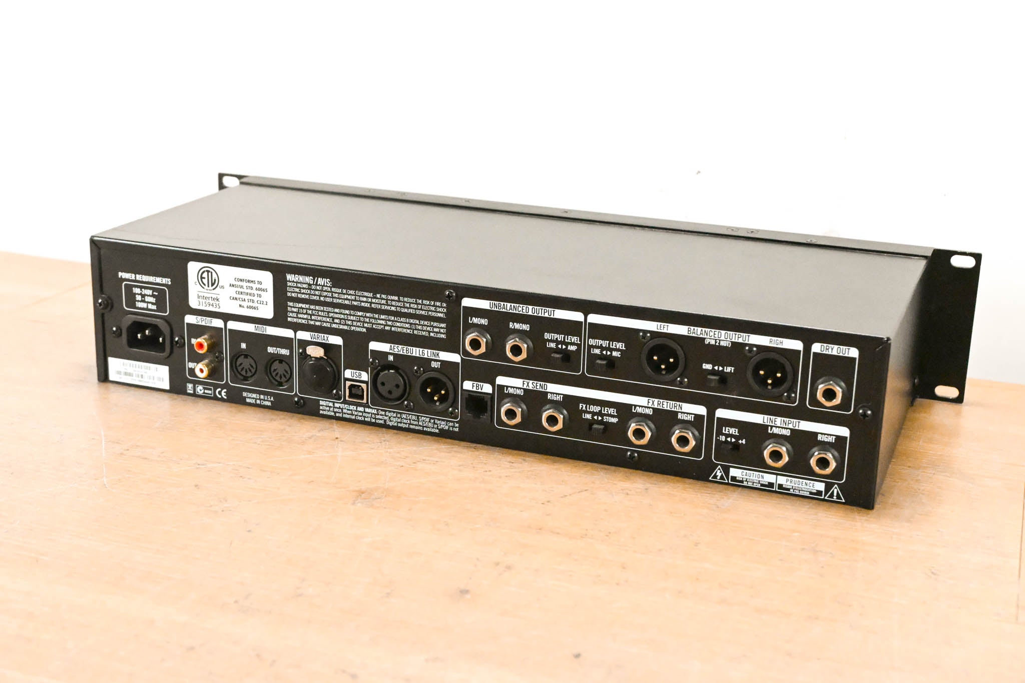 Line 6 POD HD PRO X Guitar Multi-Effects Rack Processor