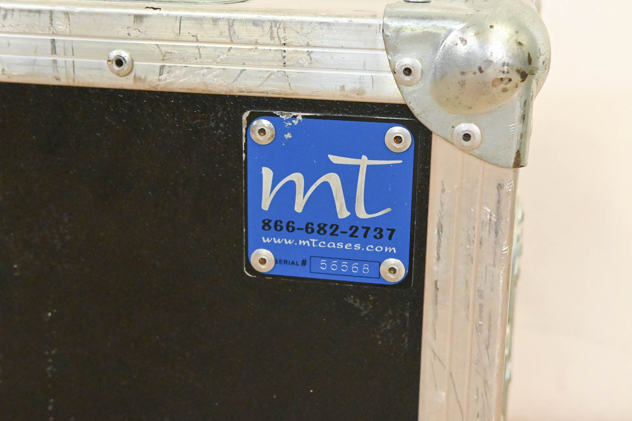 MT Cases Road Case - Interior Dimensions 30" x 12.5" x 7"