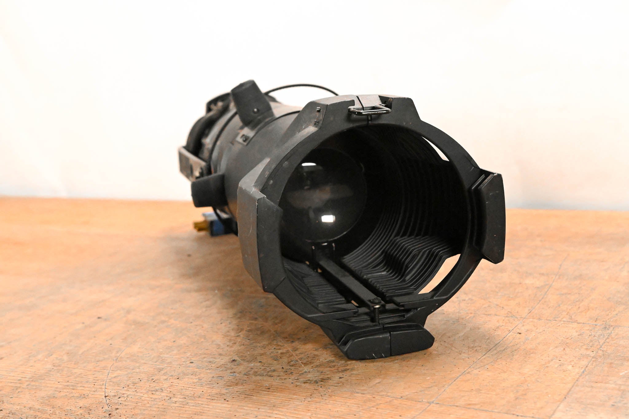 ETC Source Four Jr 26 Degree 575 Ellipsoidal Light