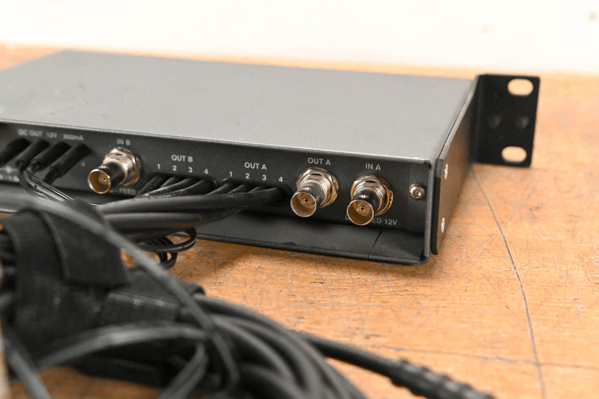 Sennheiser ASP 2 Antenna and Power Distribution System (NO POWER SUPPLY)