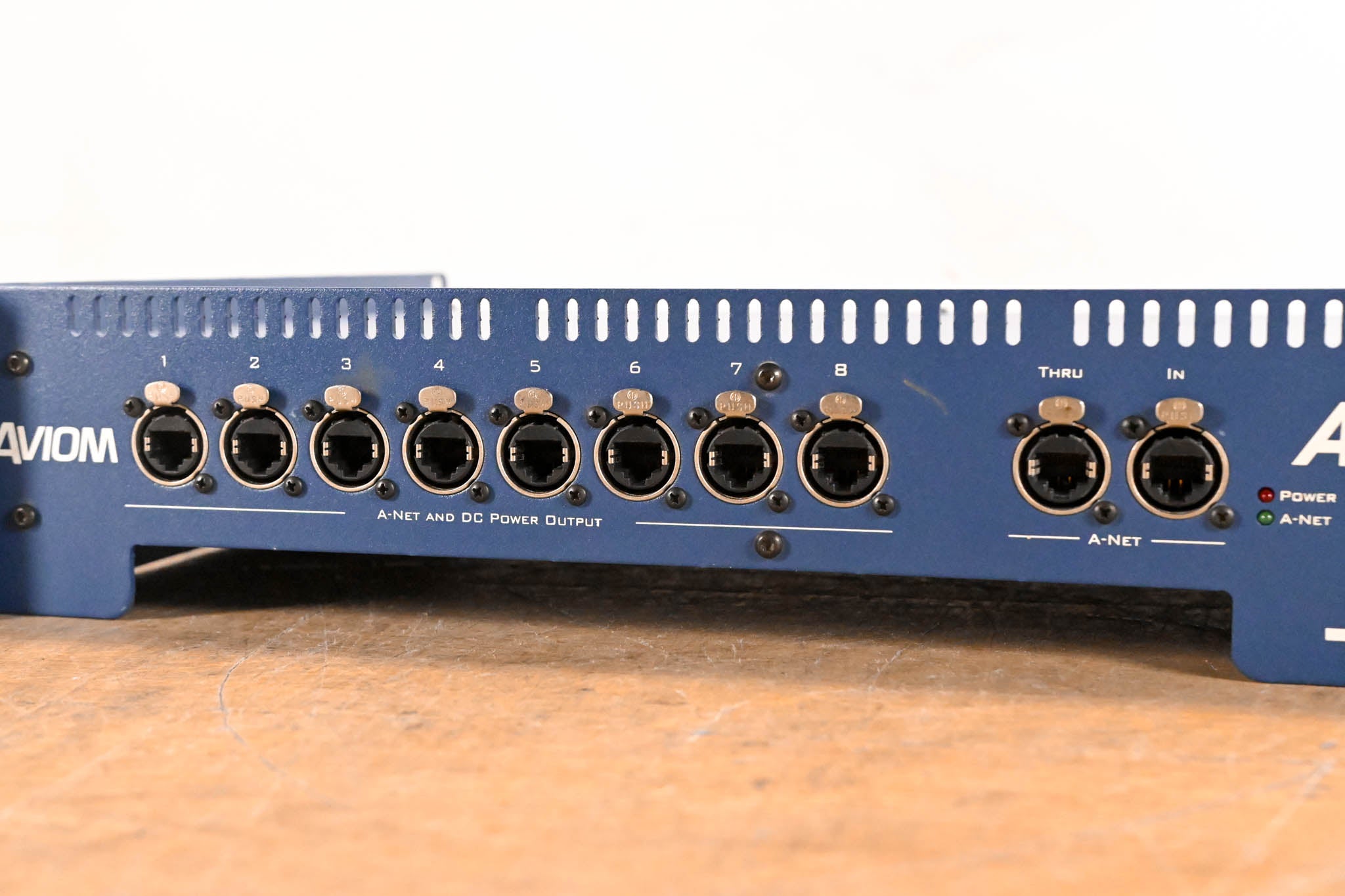 Aviom A-16D Pro A-Net Distributor