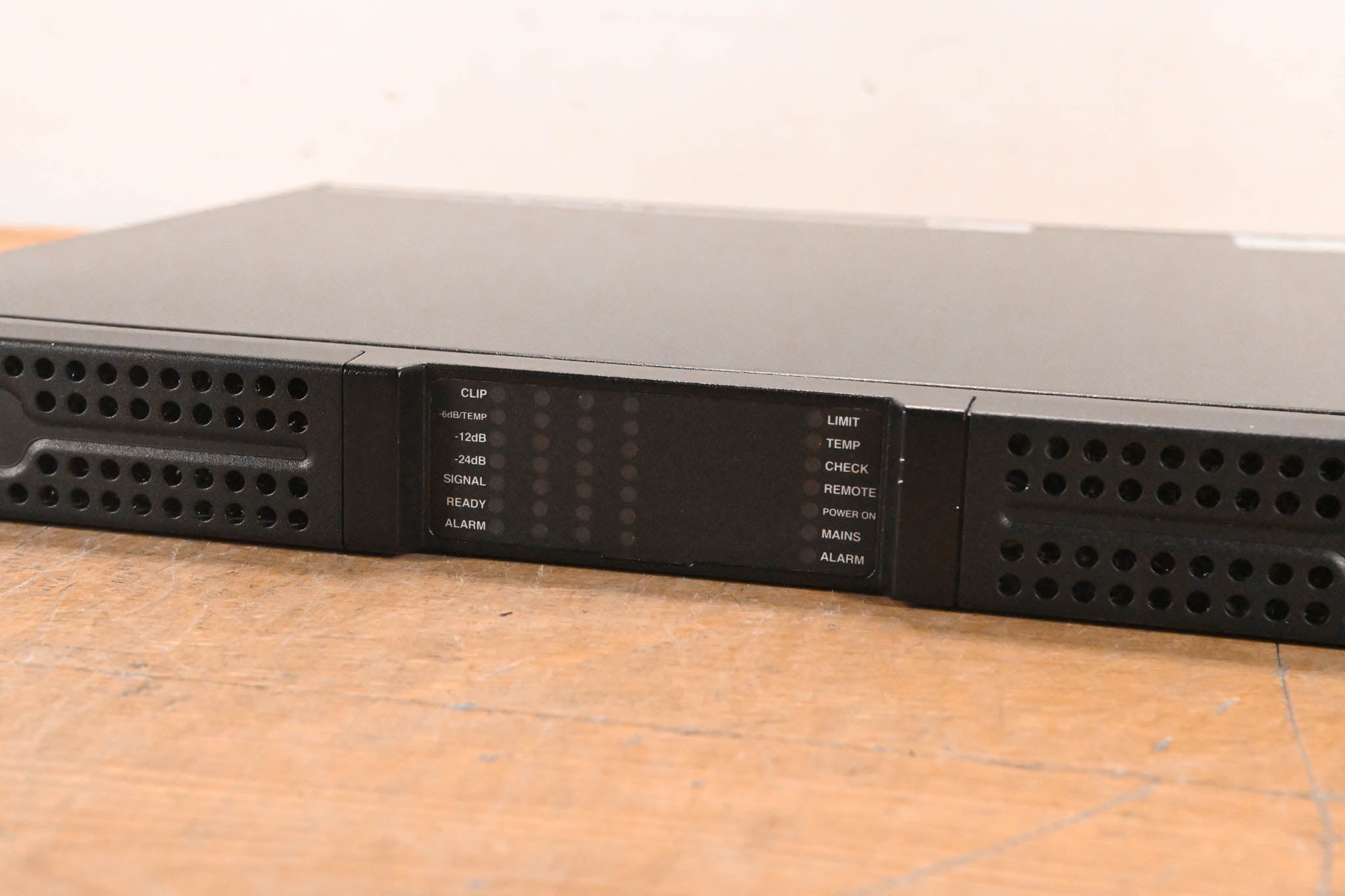 Void Bias Q2 4-Channel DSP Power Amplifier w/ Dante