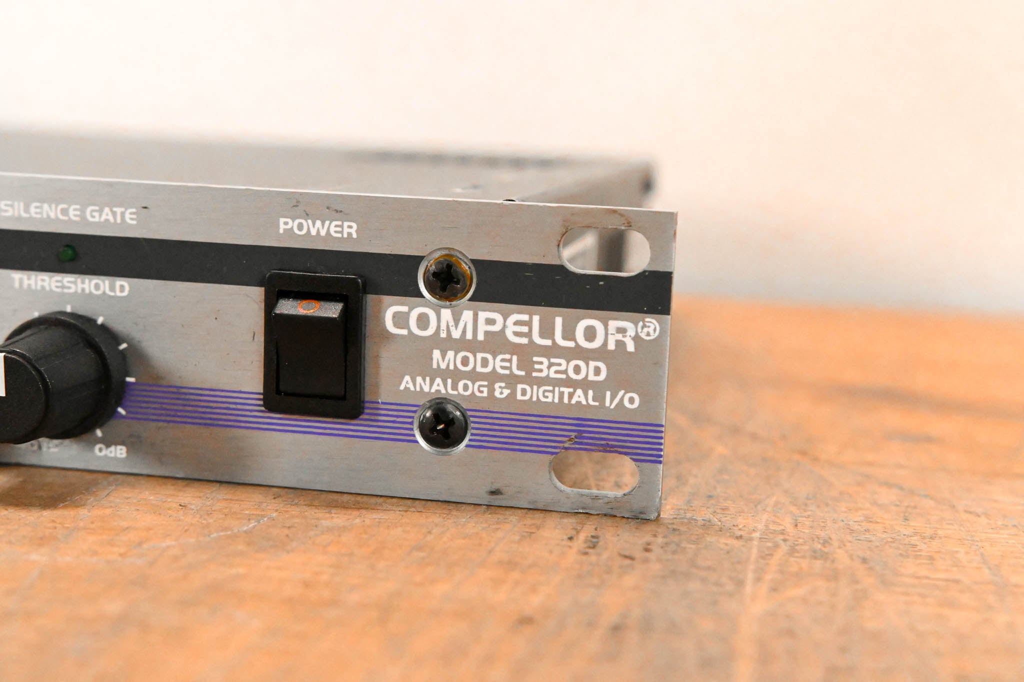Aphex Compellor 320D Stereo Audio Level Controller