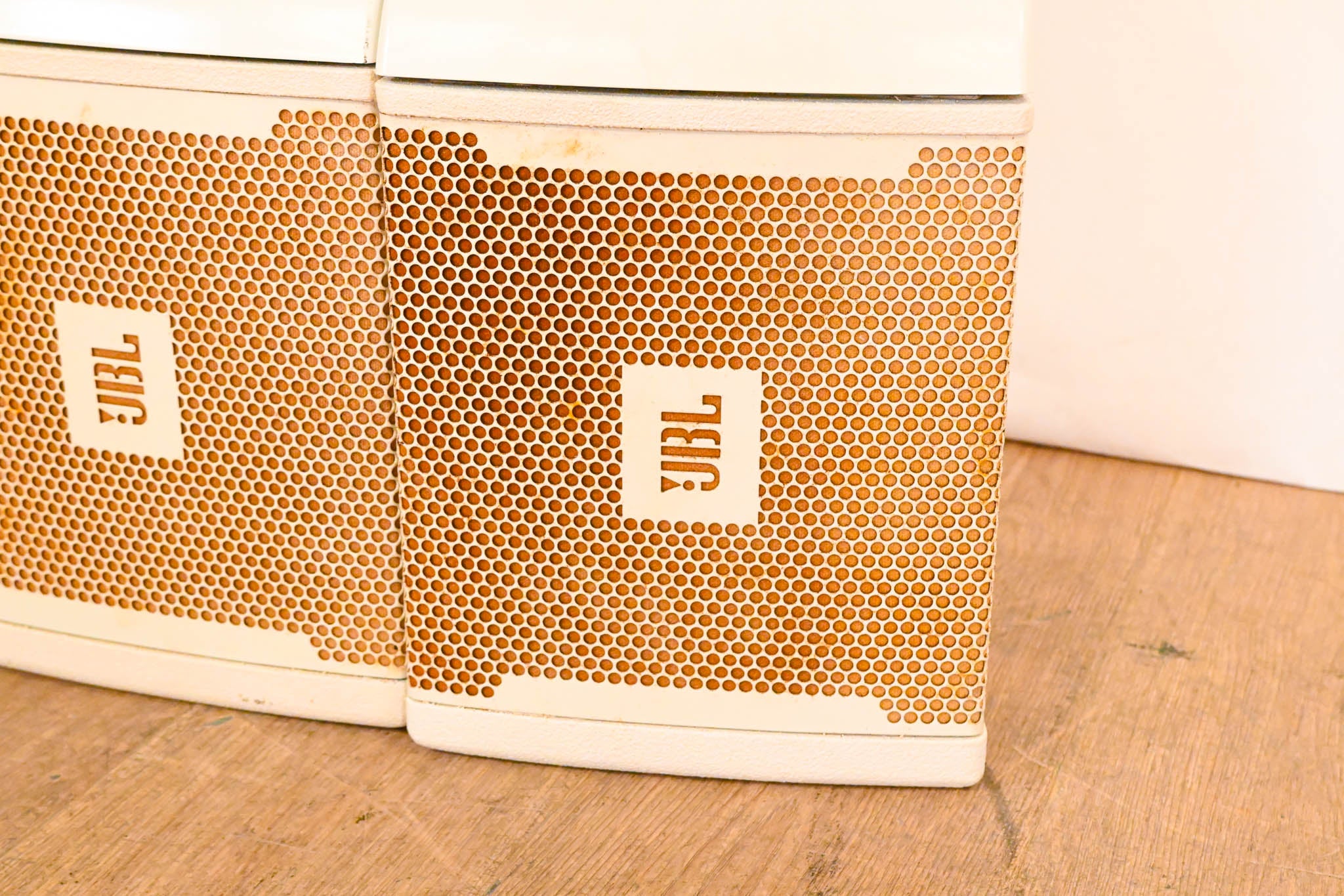 JBL VRX928LA-WH 8" Two-Way Line Array Loudspeaker System (PAIR)