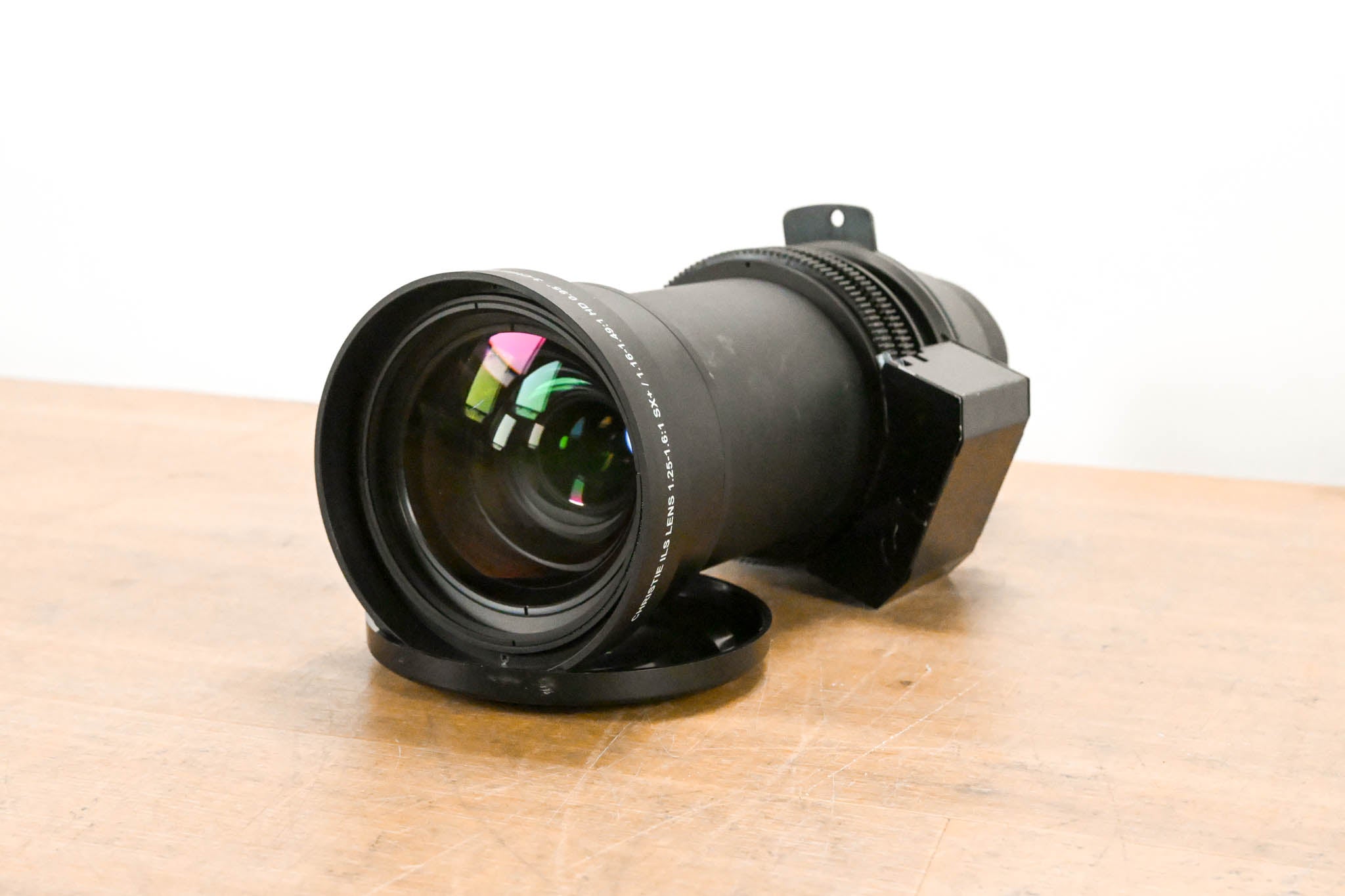 Christie ILS LENS 1.25-1.6:1 SX+/1.16-1.49:1 HD 0.95 3-Chip DLP Lens