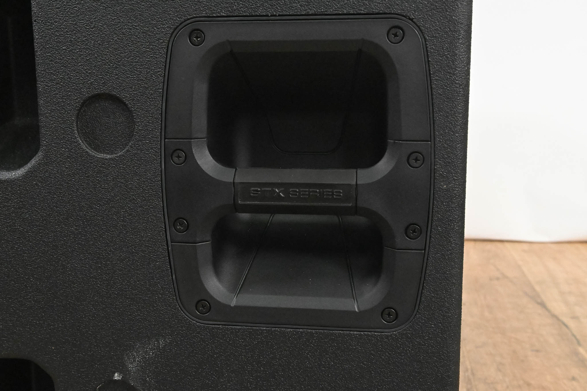 JBL STX828S Dual 18" Bass Reflex Subwoofer