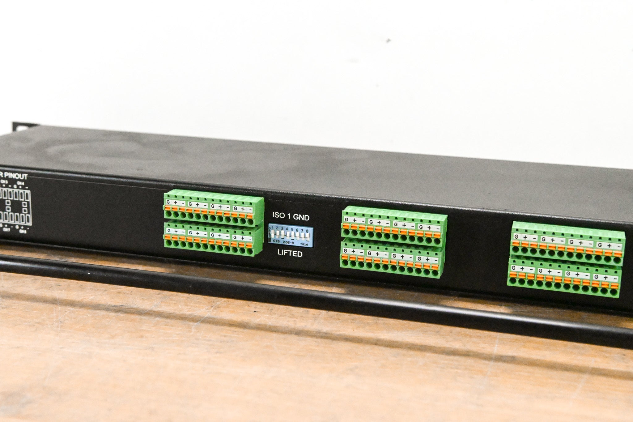 Whirlwind SPC82 8-Channel 2-Way Mic Splitter