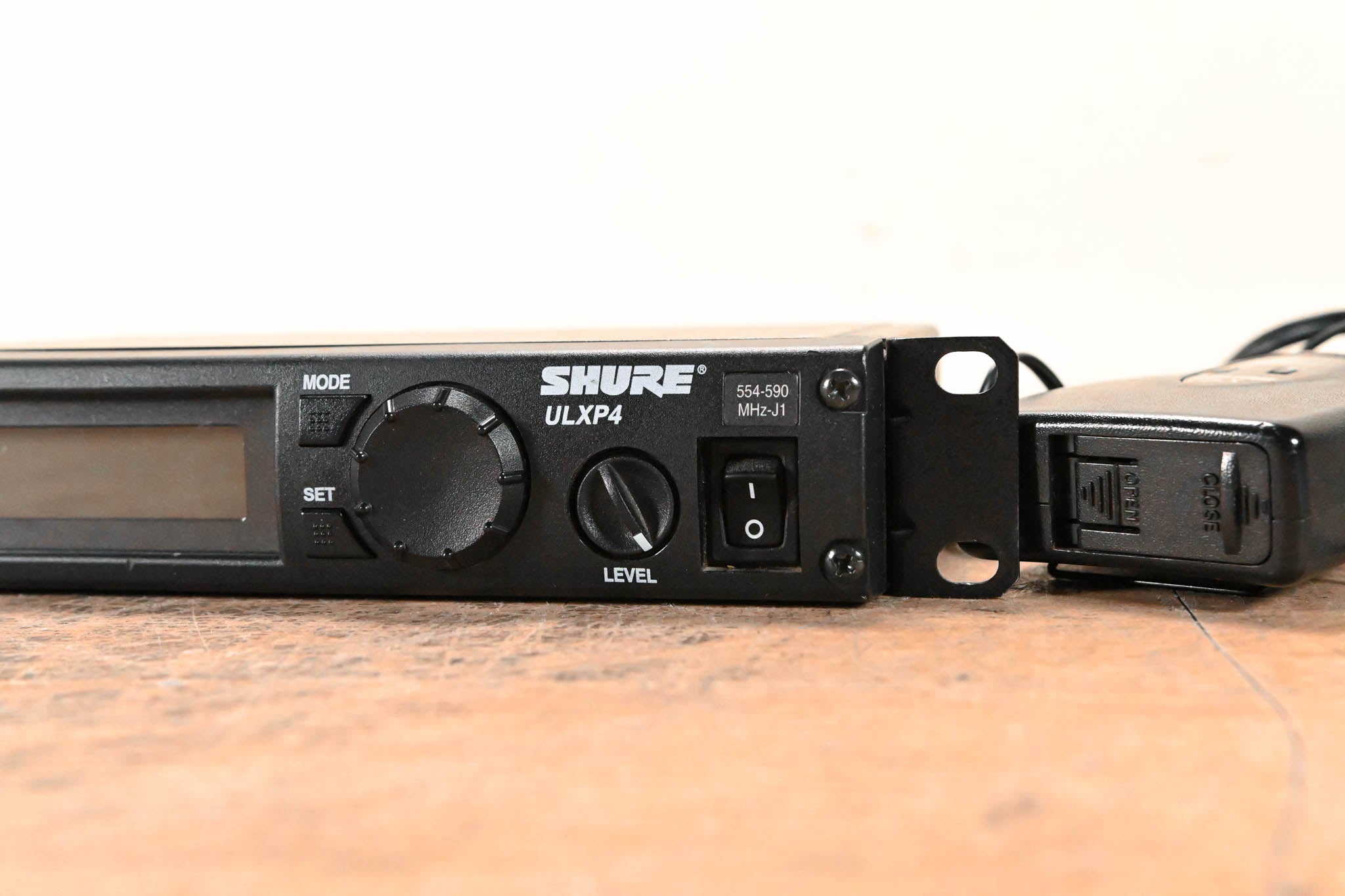 Shure ULXP14 Bodypack Wireless System - J1 Band: 554-590 MHz