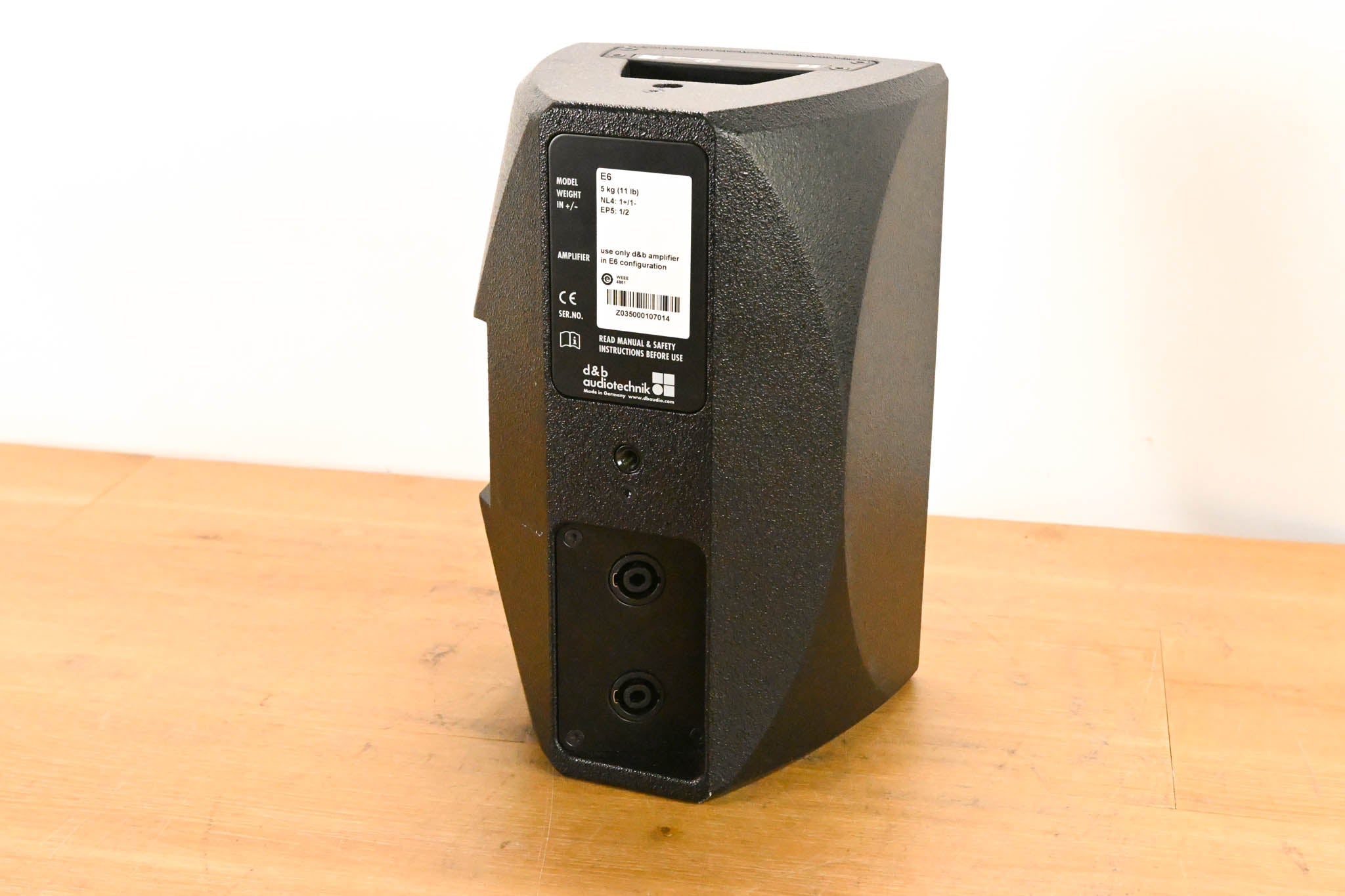 d&b audiotechnik E6 2-Way Passive Coaxial Loudspeaker
