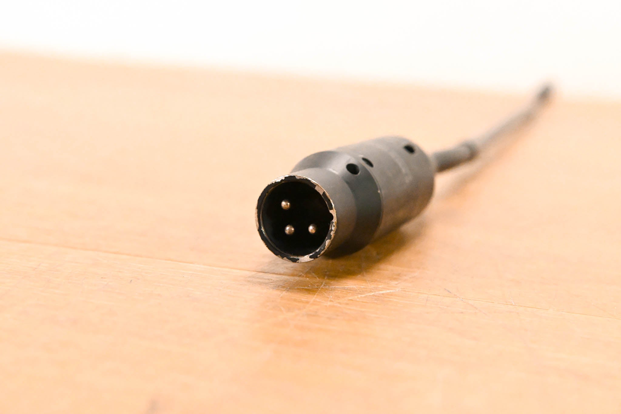 Audio-Technica AT857QMLa Cardioid Condenser Gooseneck Microphone