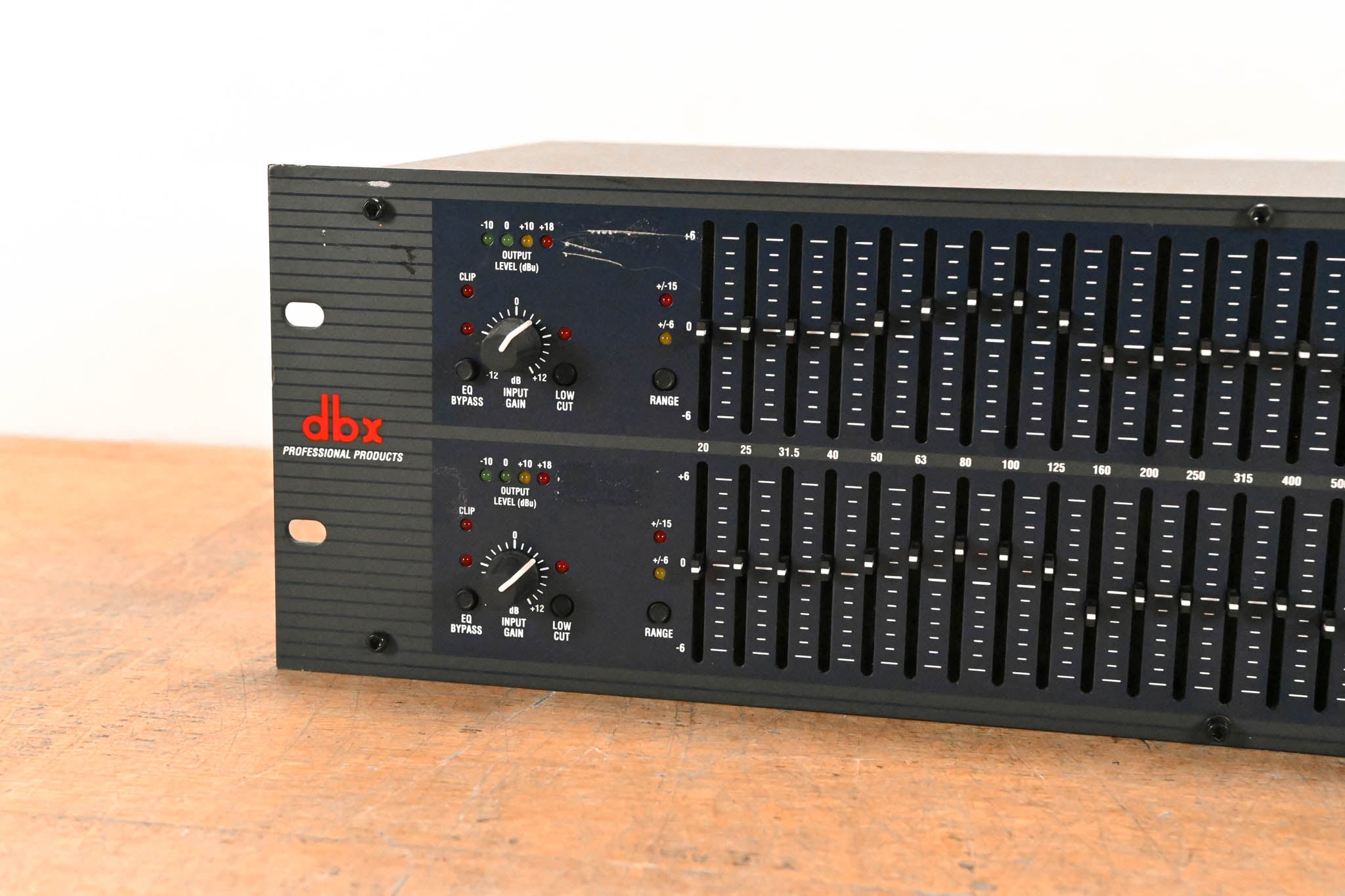 dbx 1231 Dual-Channel 31-Band Graphic Equalizer